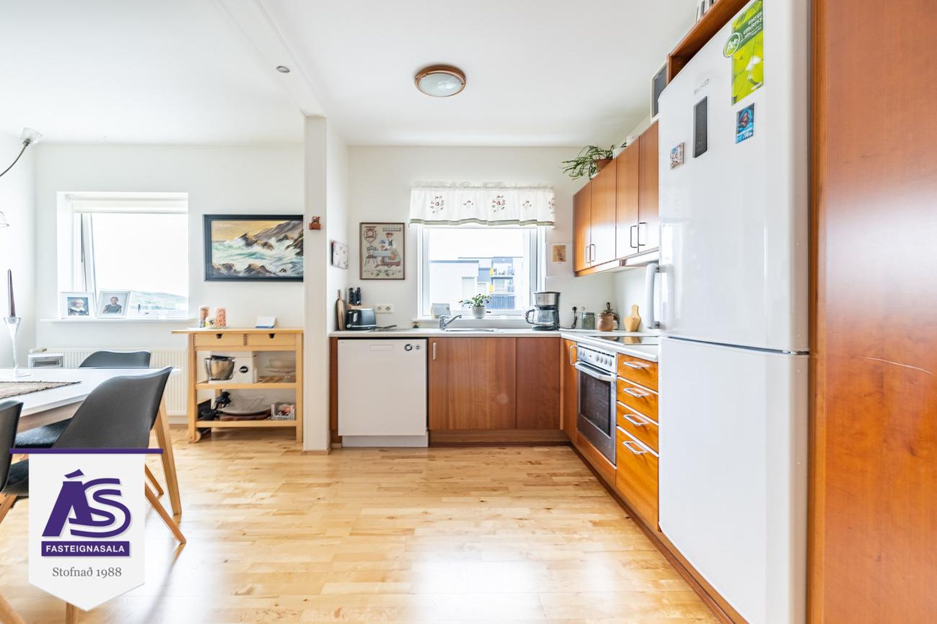 Þórðarsveigur 16, 113 Reykjavík