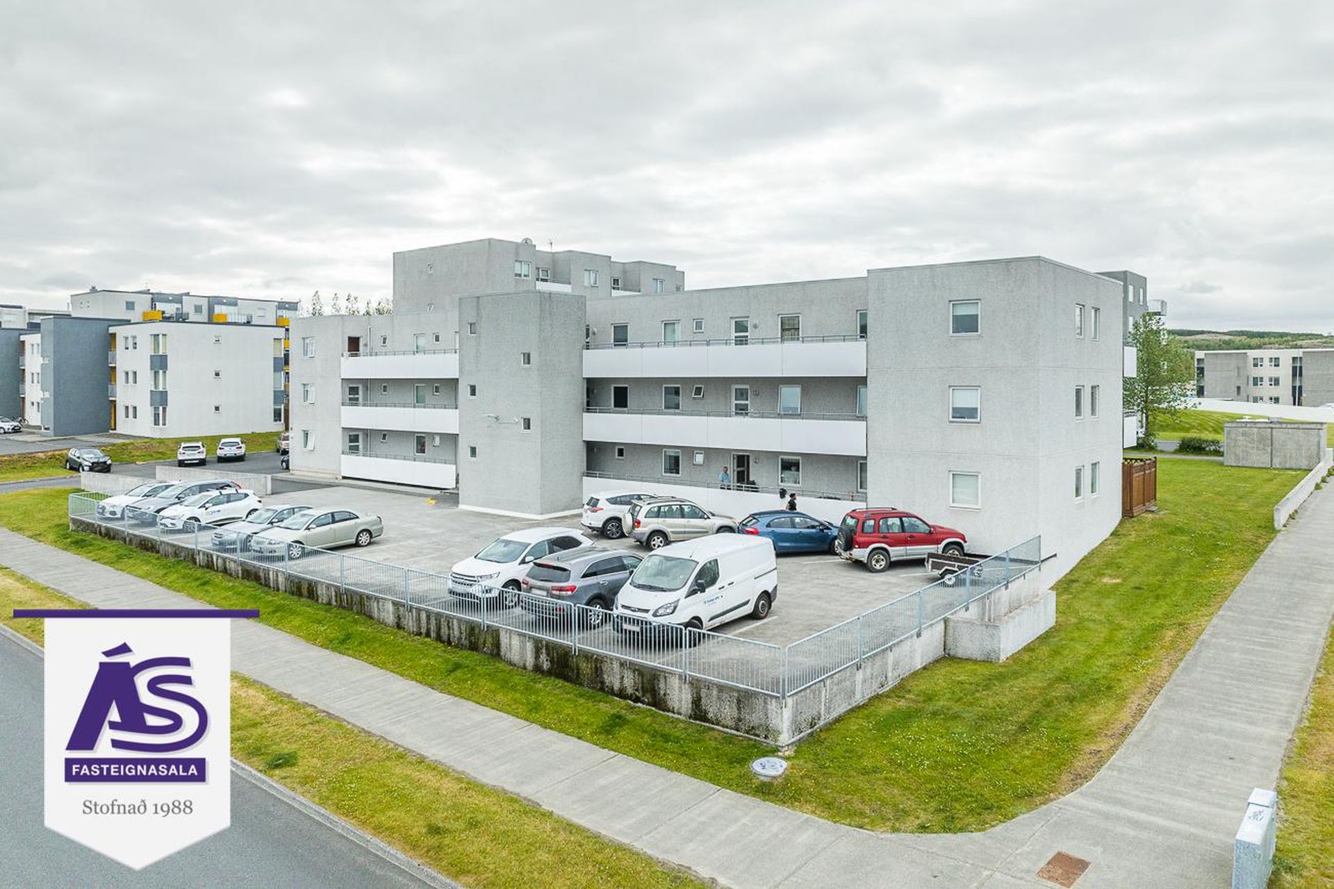 Þórðarsveigur 16, 113 Reykjavík