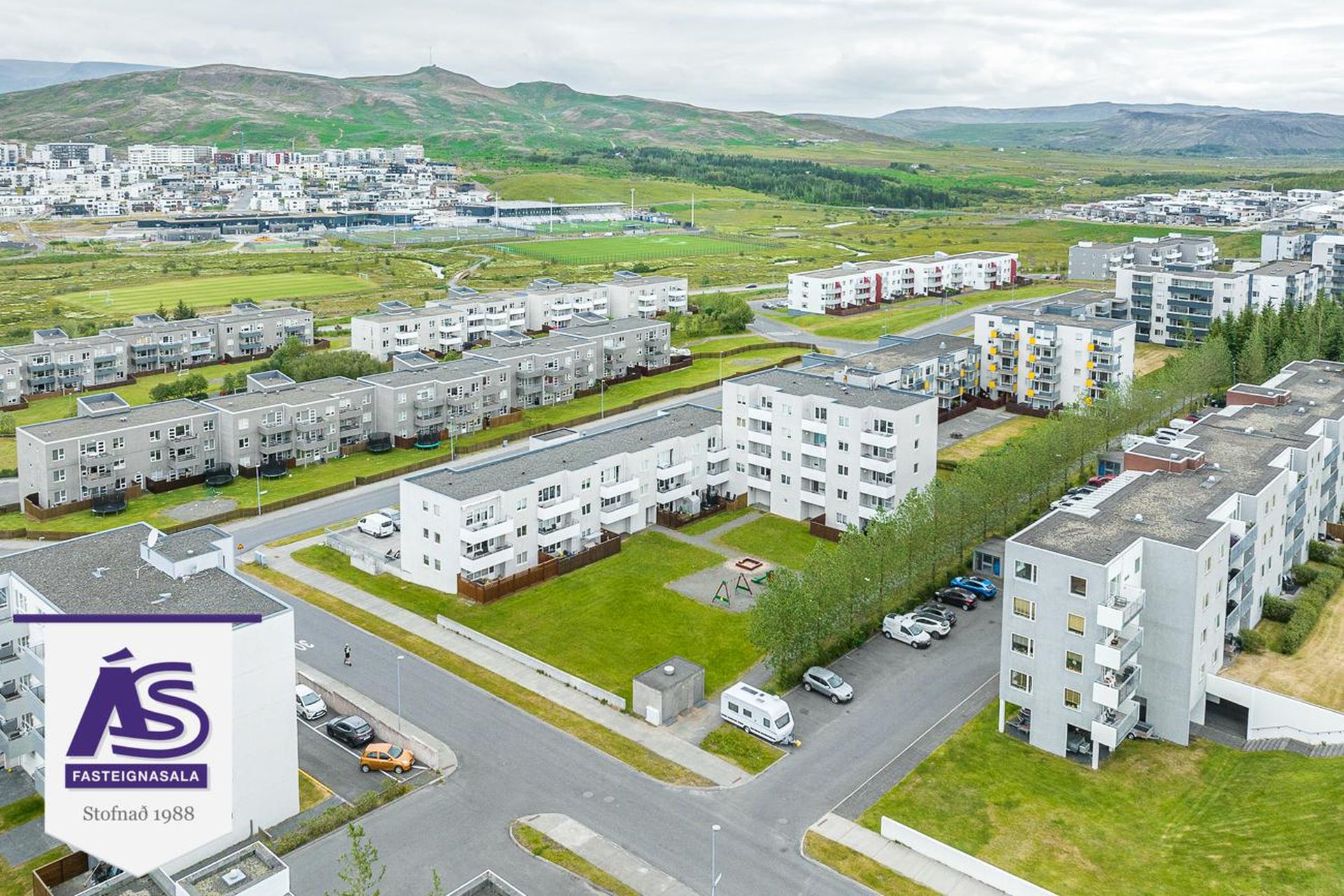 Þórðarsveigur 16, 113 Reykjavík