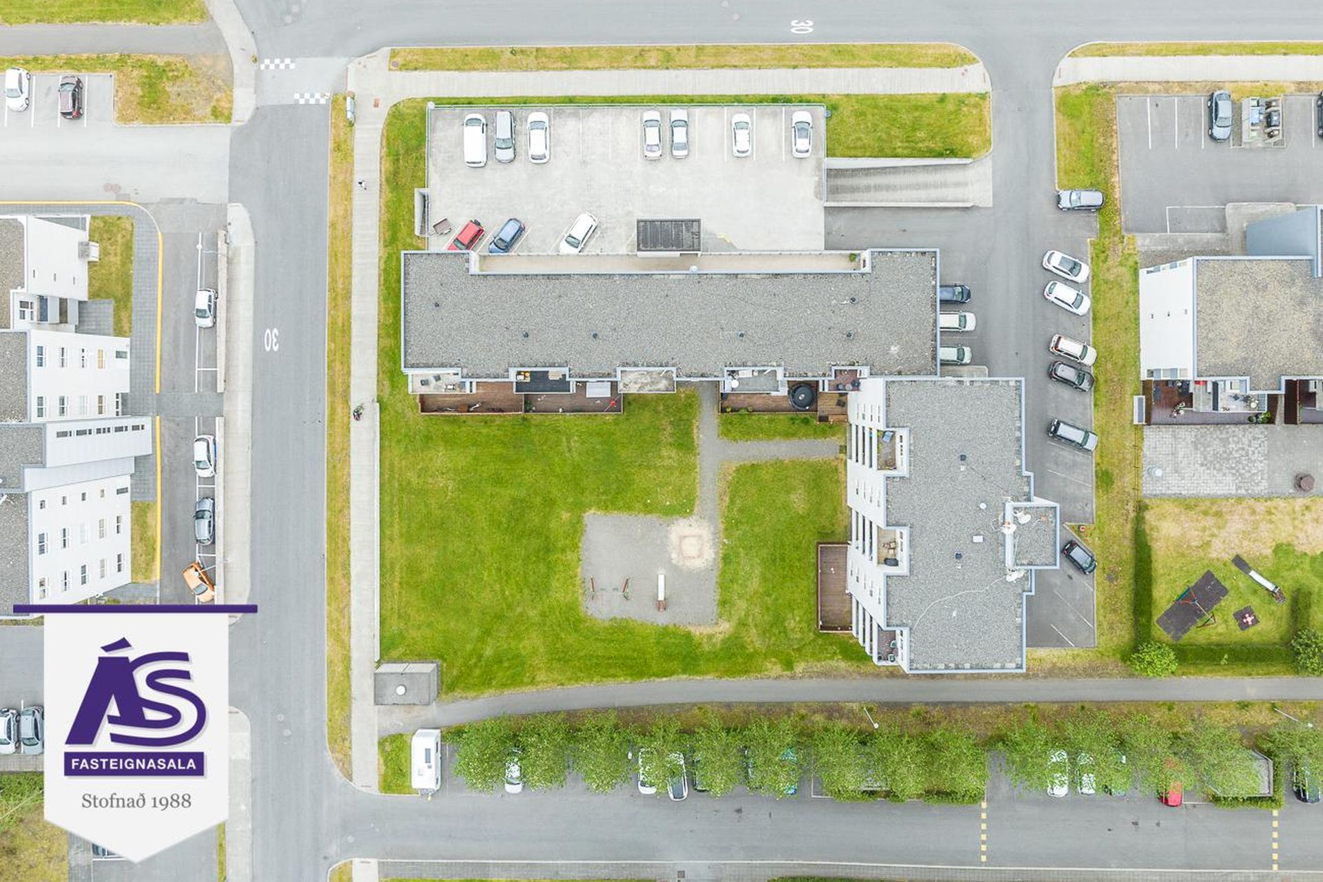 Þórðarsveigur 16, 113 Reykjavík
