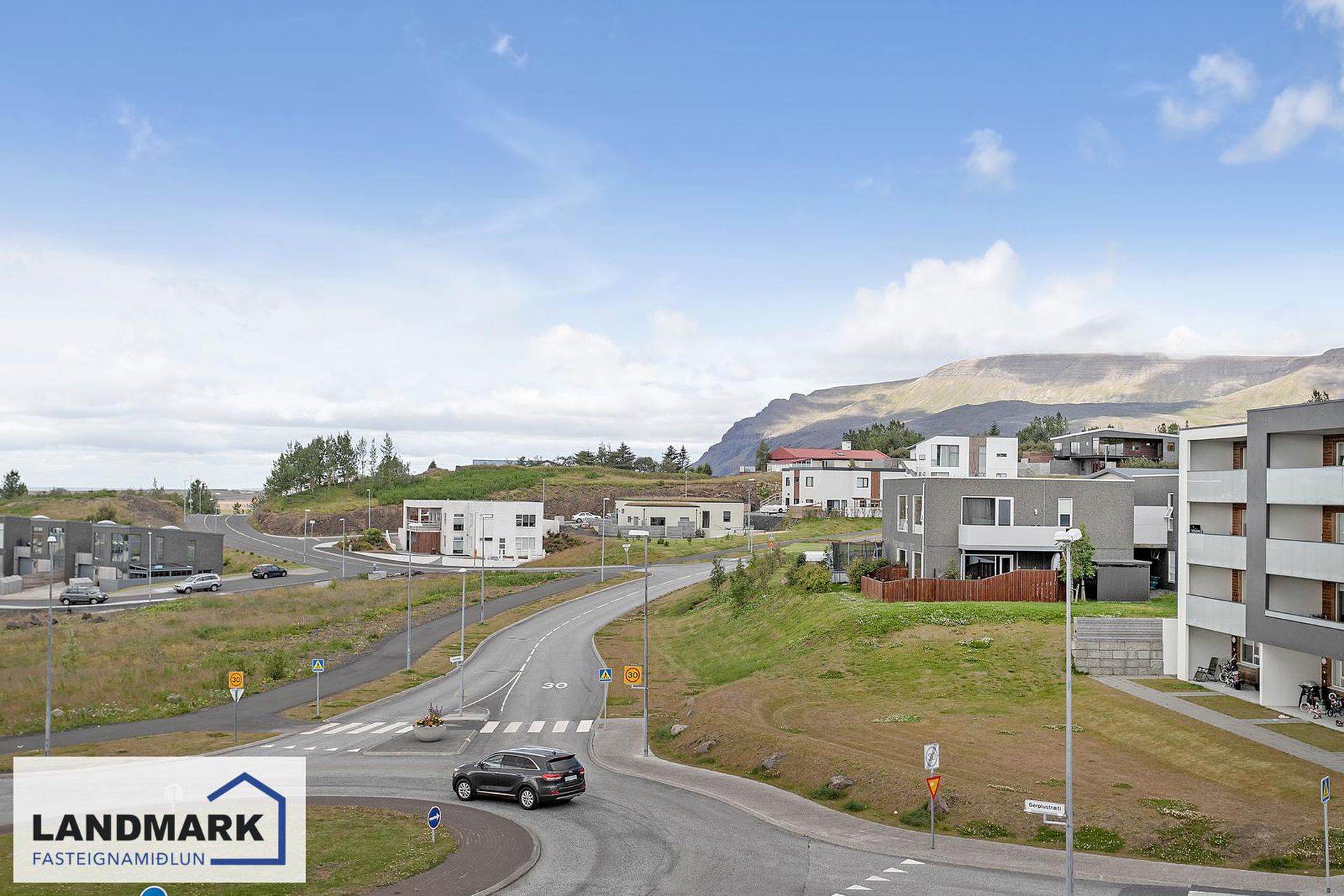 Gerplustræti 2, 270 Mosfellsbær