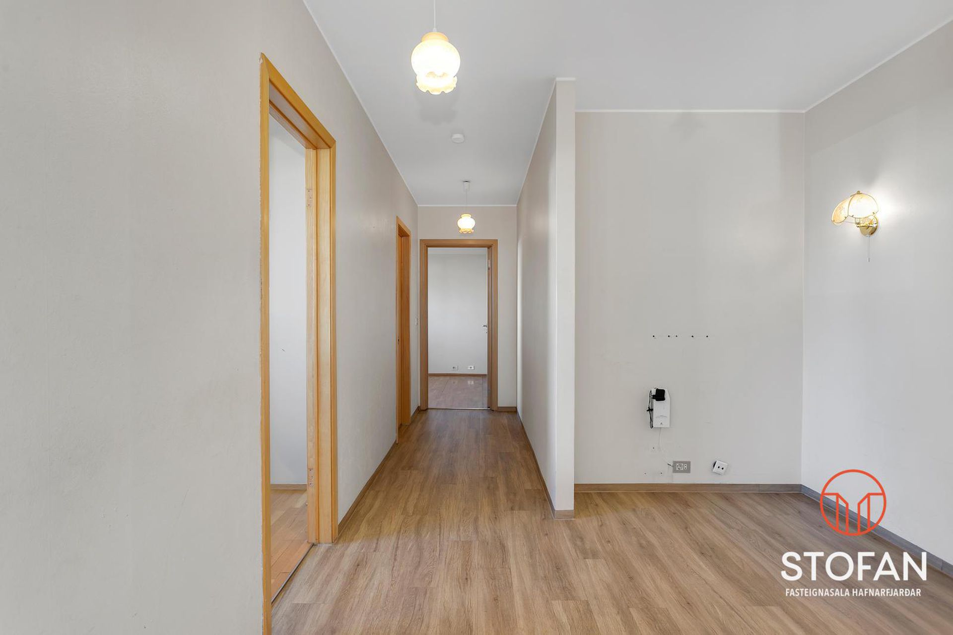 Kleppsvegur 32, 105 Reykjavík