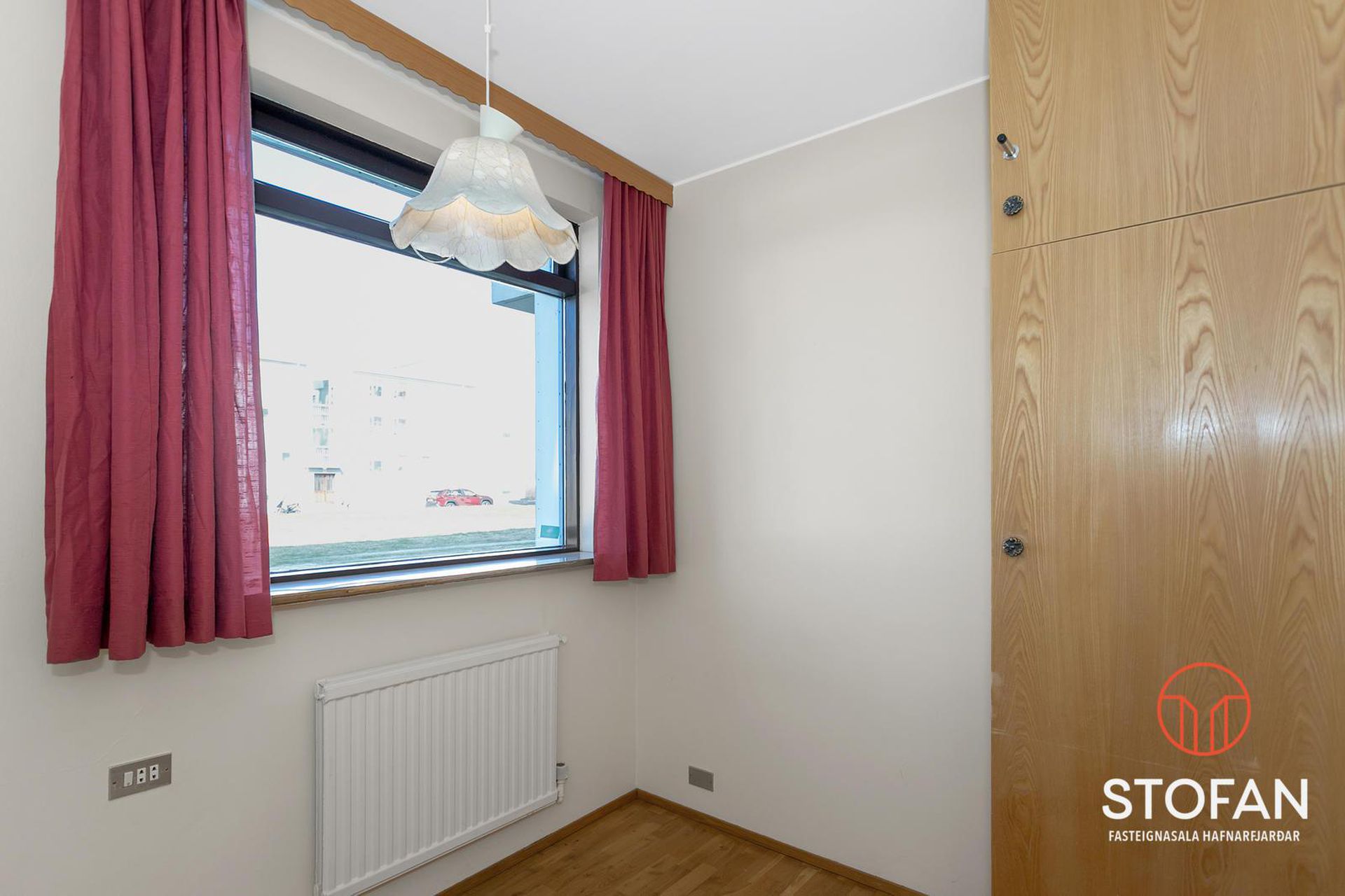 Kleppsvegur 32, 105 Reykjavík