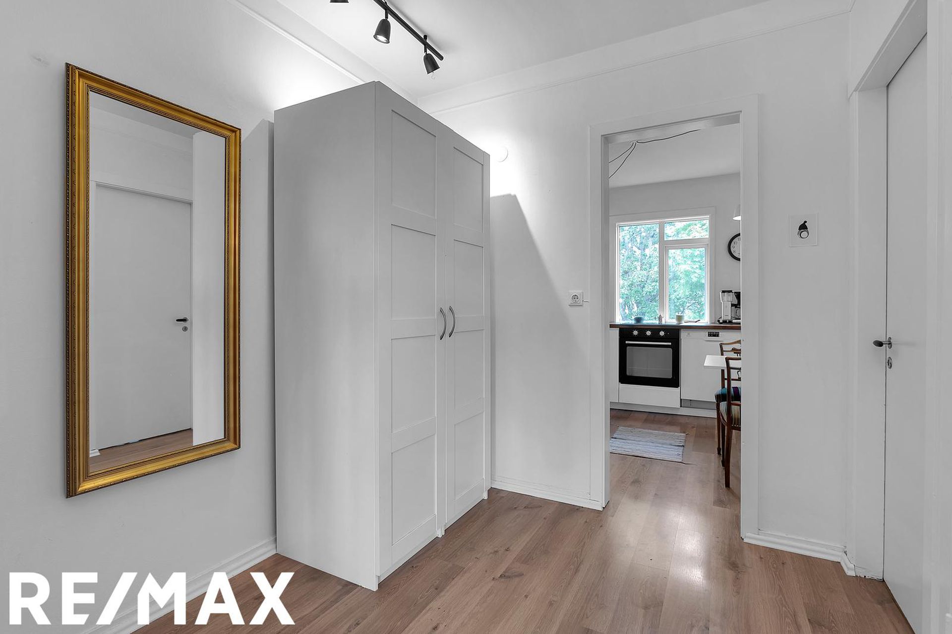 Snorrabraut 33, 105 Reykjavík