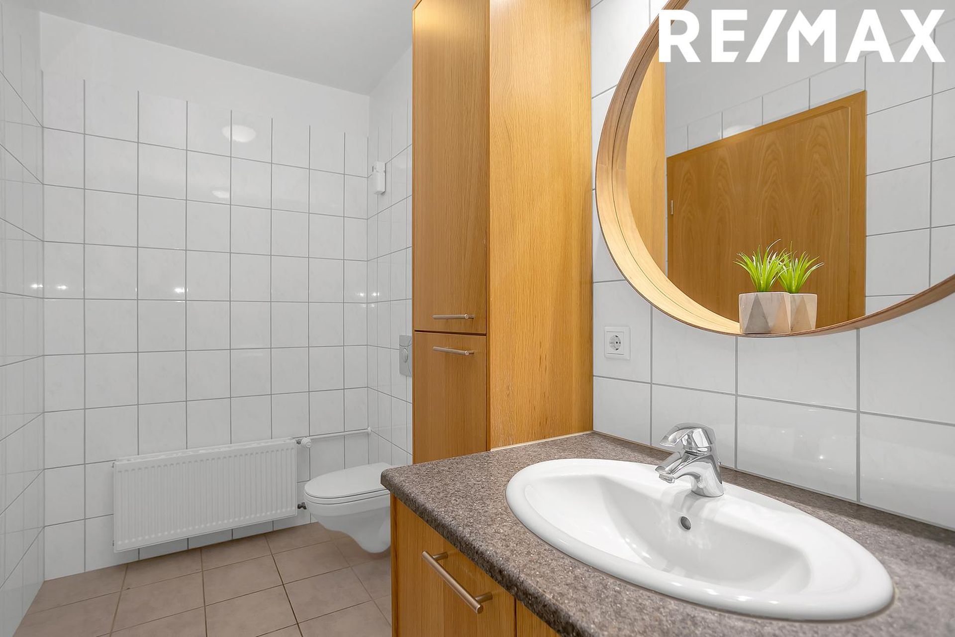 Ásakór 1, 203 Kópavogur