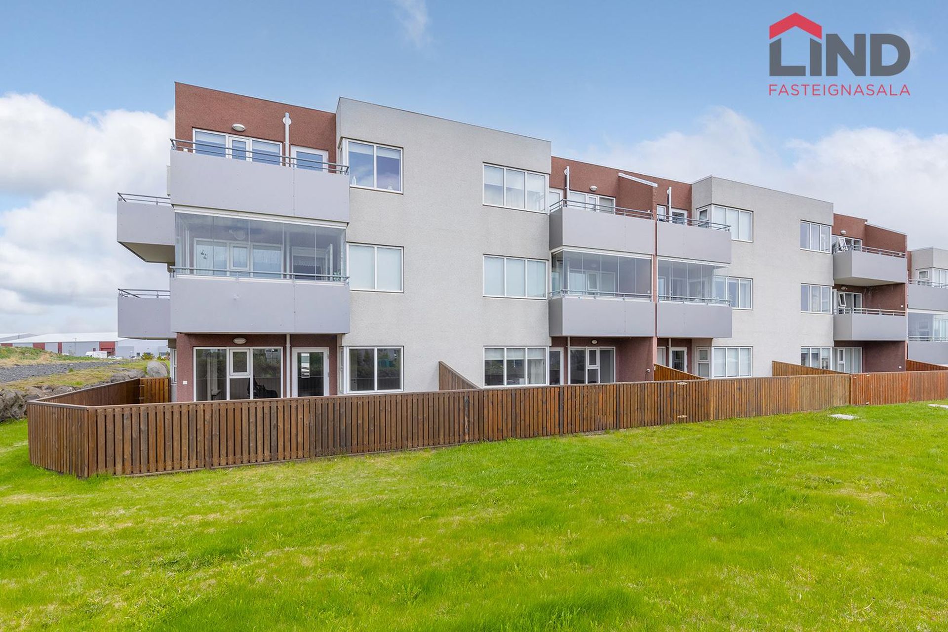 Álfkonuhvarf 55, 203 Kópavogur