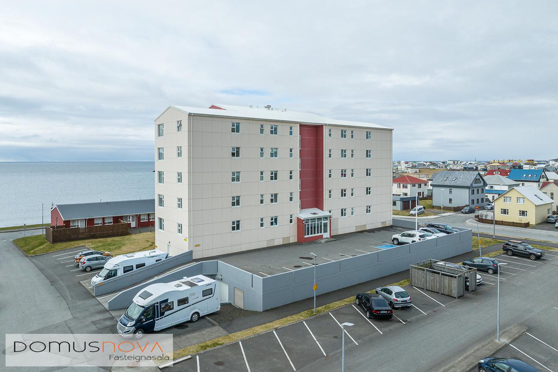 Jaðarsbraut 25, 300 Akranes