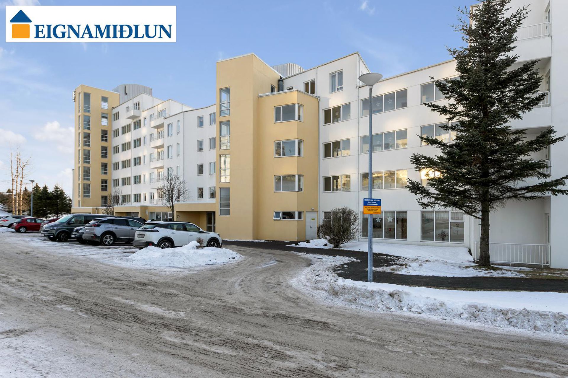 Sléttuvegur 15, 103 Reykjavík