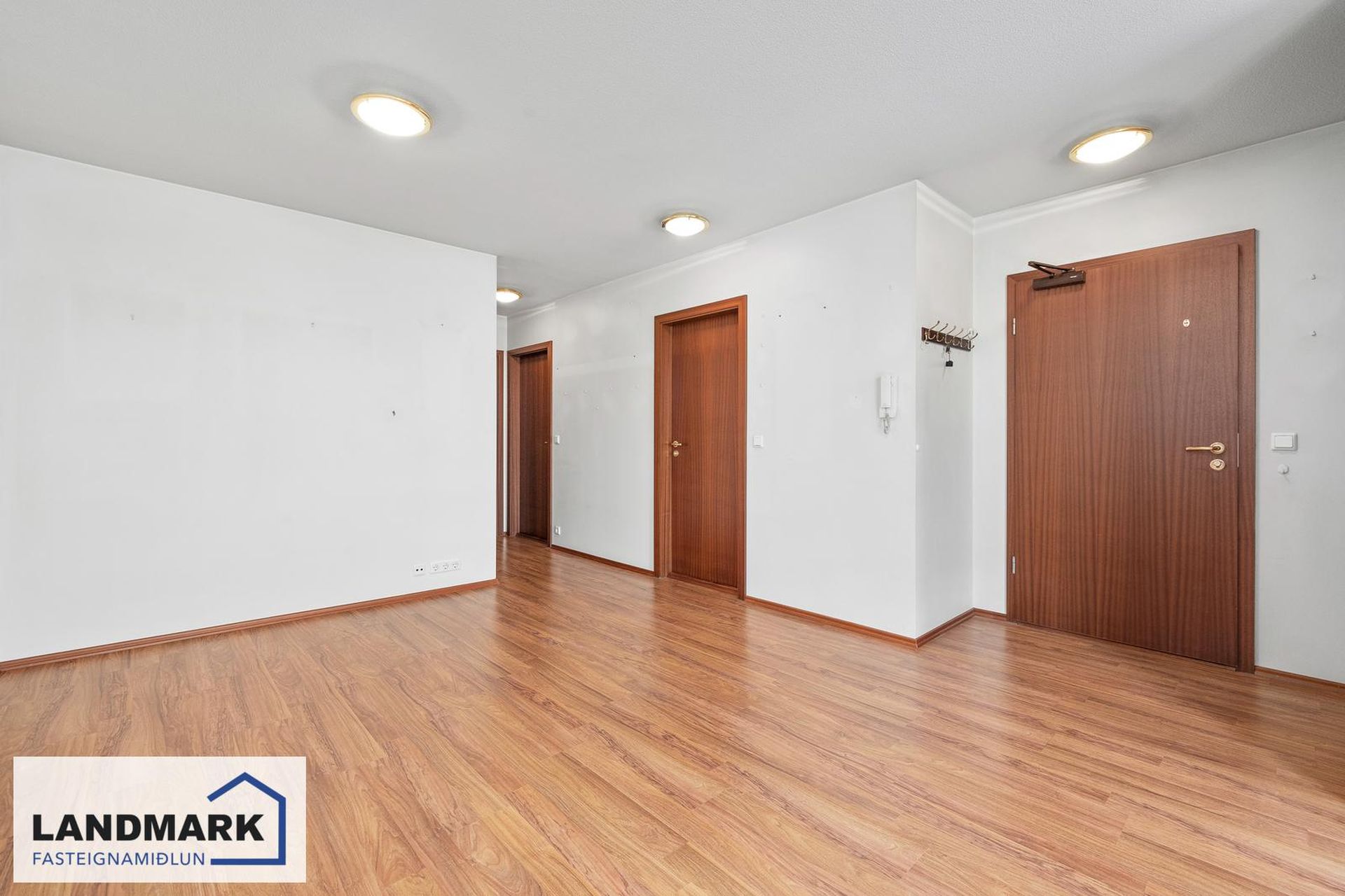 Naustabryggja 12, 110 Reykjavík