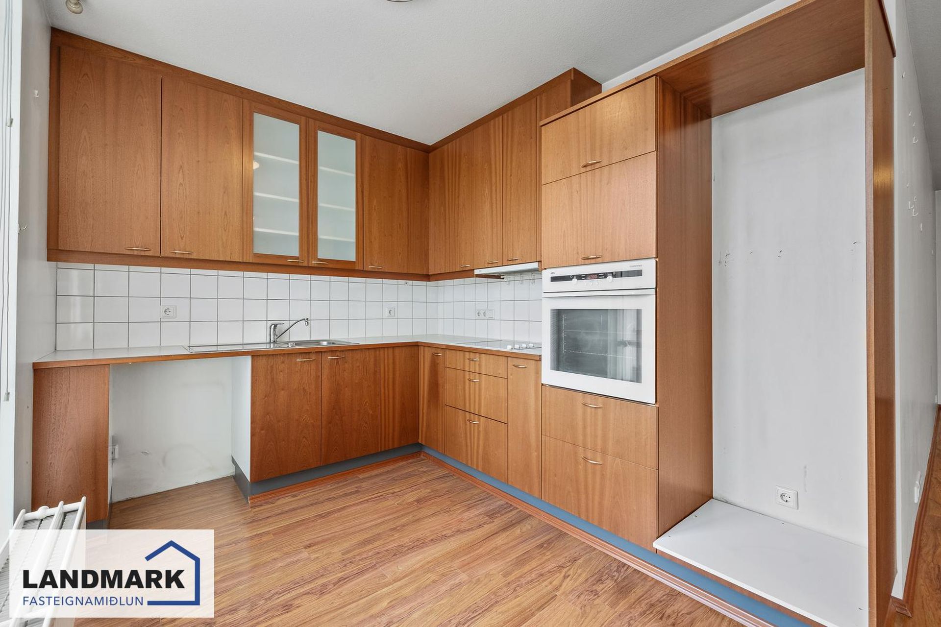 Naustabryggja 12, 110 Reykjavík