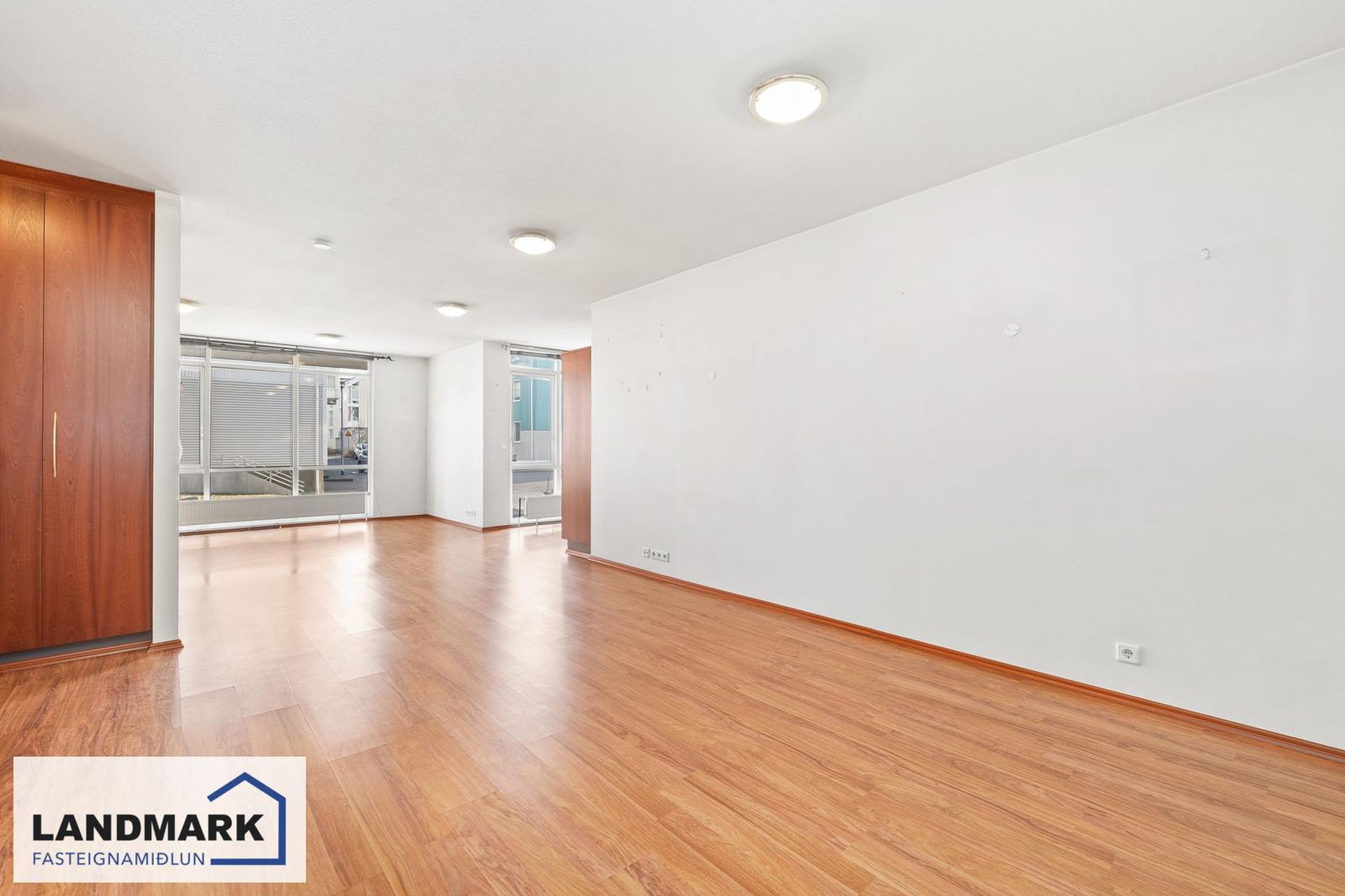 Naustabryggja 12, 110 Reykjavík