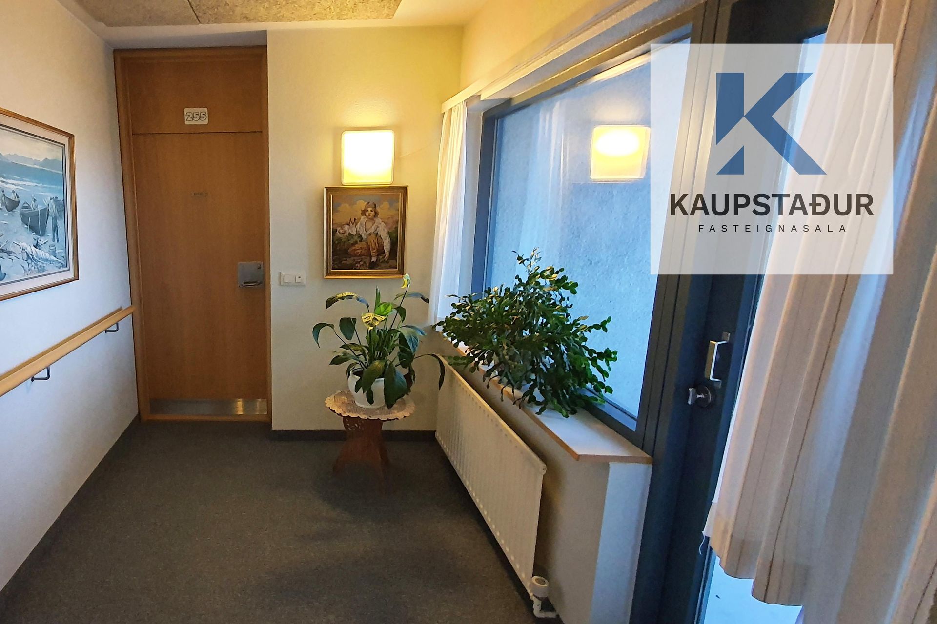 Hvassaleiti 58, 103 Reykjavík