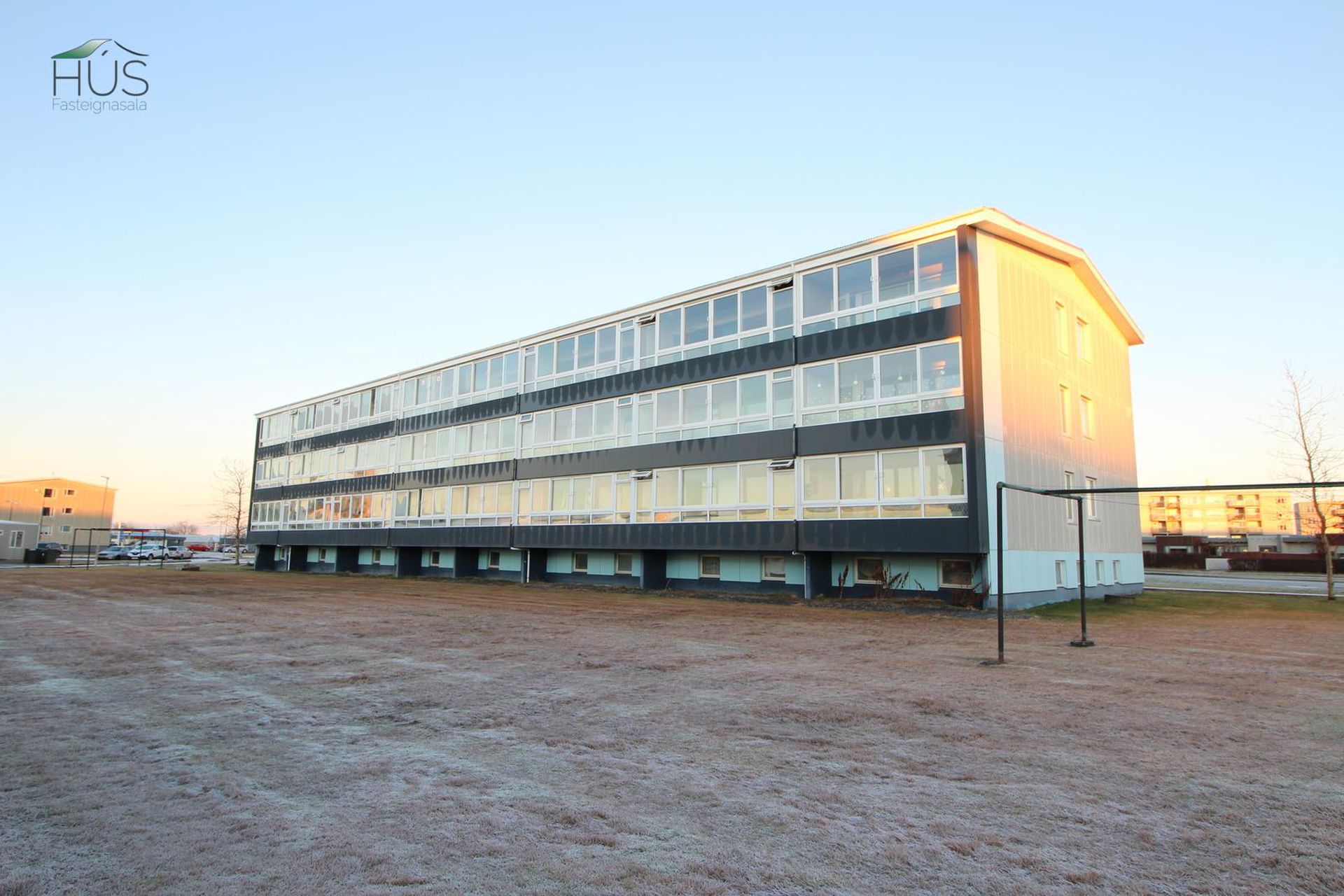 Vallarbraut 3, 300 Akranes