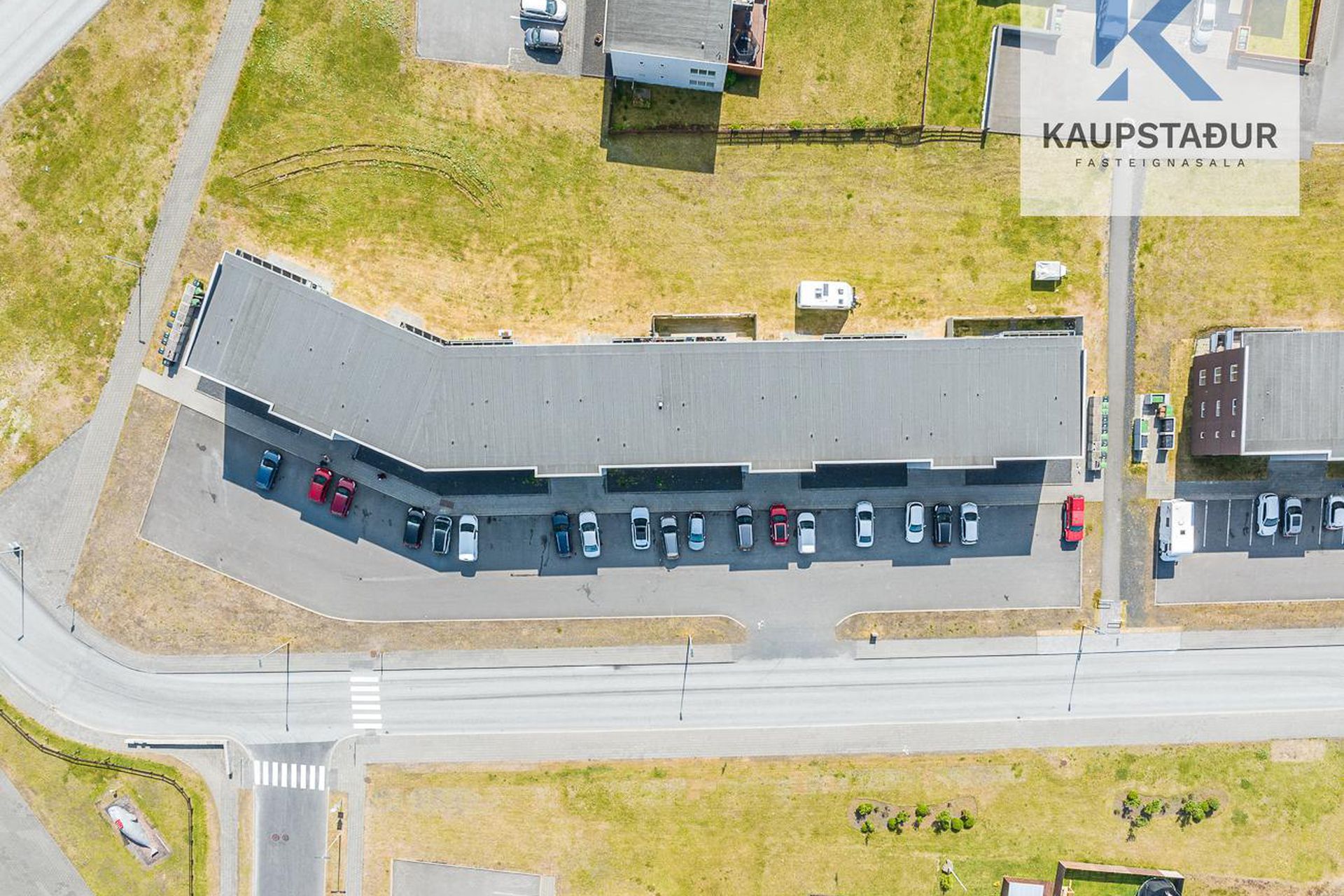 Tjarnabraut 14, 260 Reykjanesbær