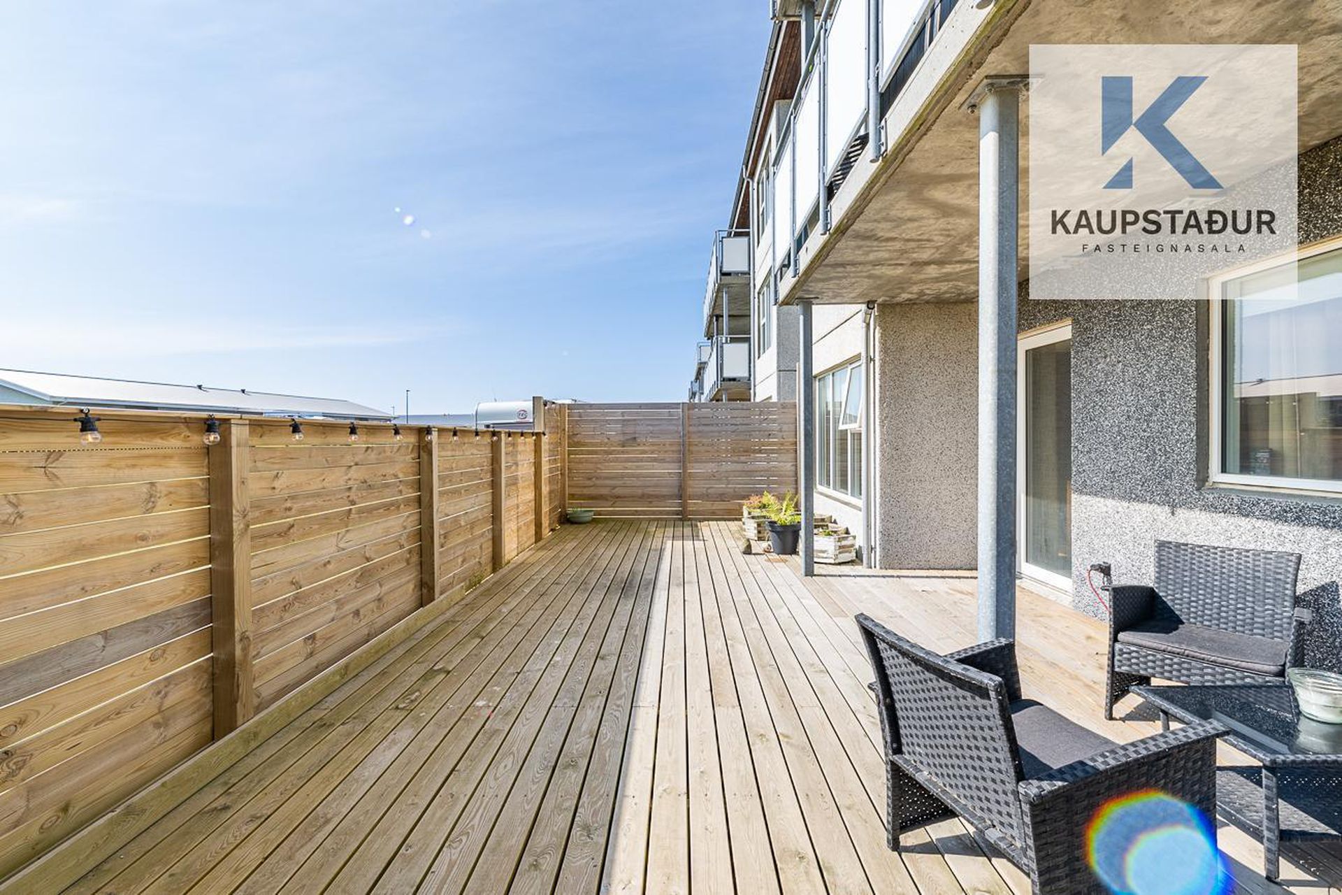 Tjarnabraut 14, 260 Reykjanesbær