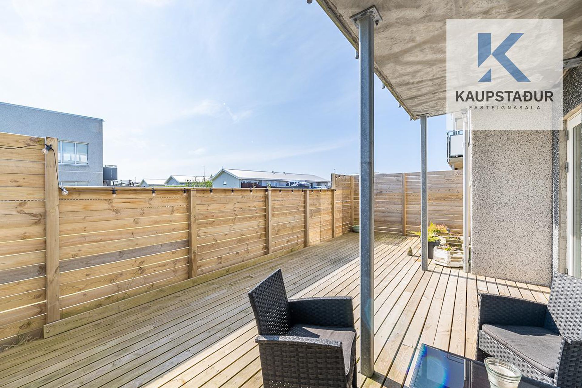 Tjarnabraut 14, 260 Reykjanesbær