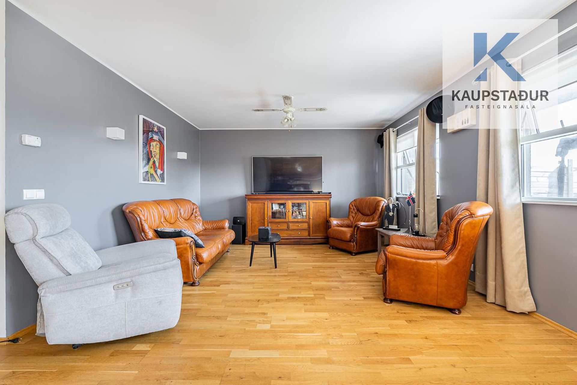 Tjarnabraut 14, 260 Reykjanesbær