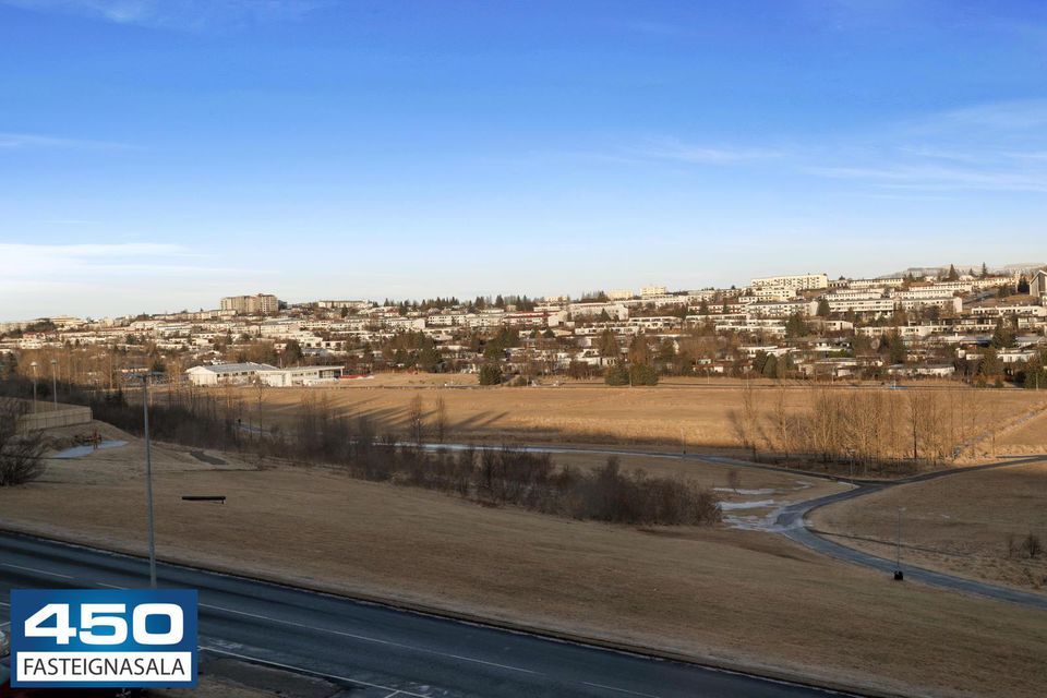 Kjarrhólmi 12, 200 Kópavogur