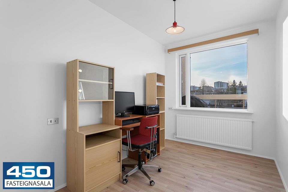 Kjarrhólmi 12, 200 Kópavogur