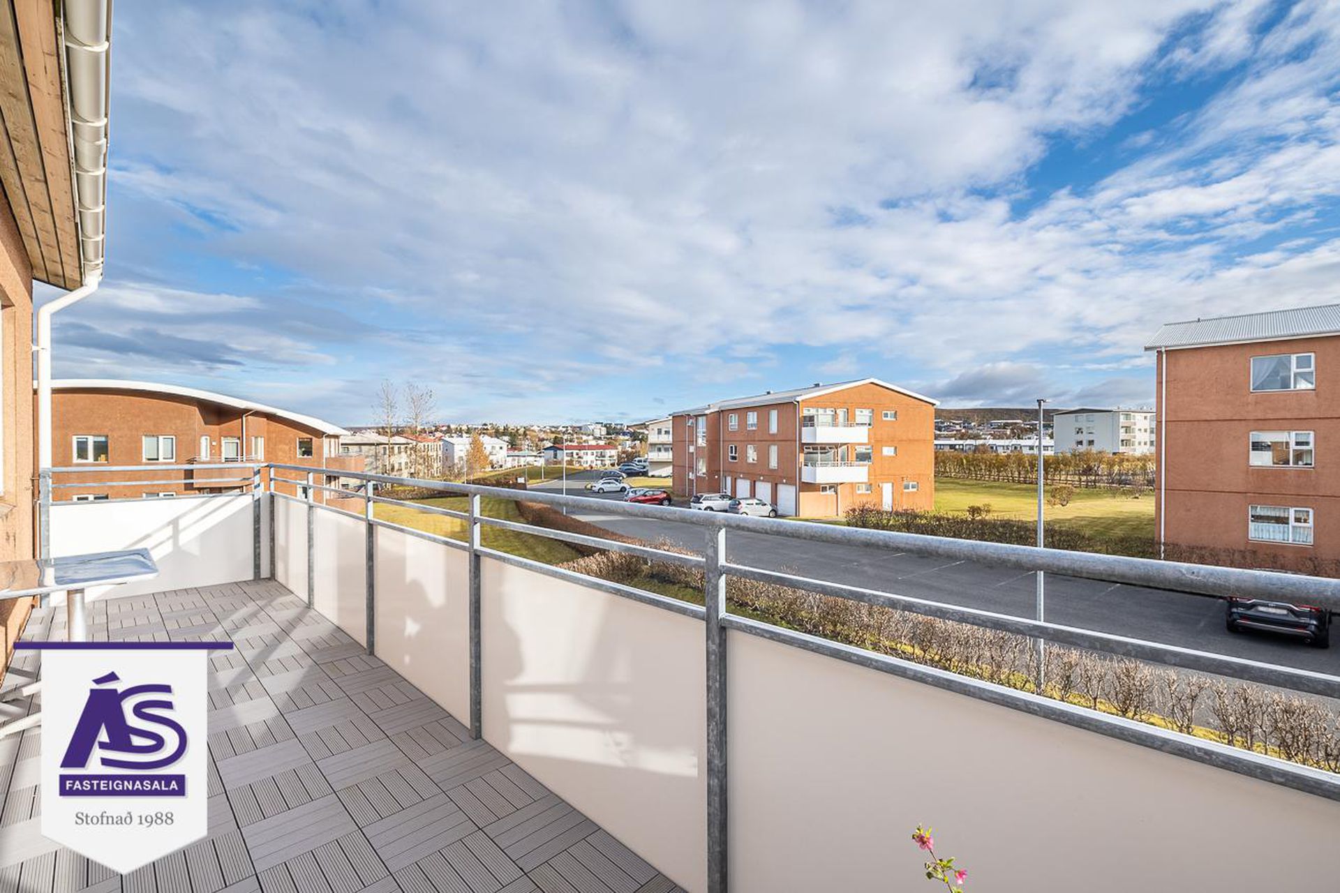 Hólabraut 19, 220 Hafnarfjörður