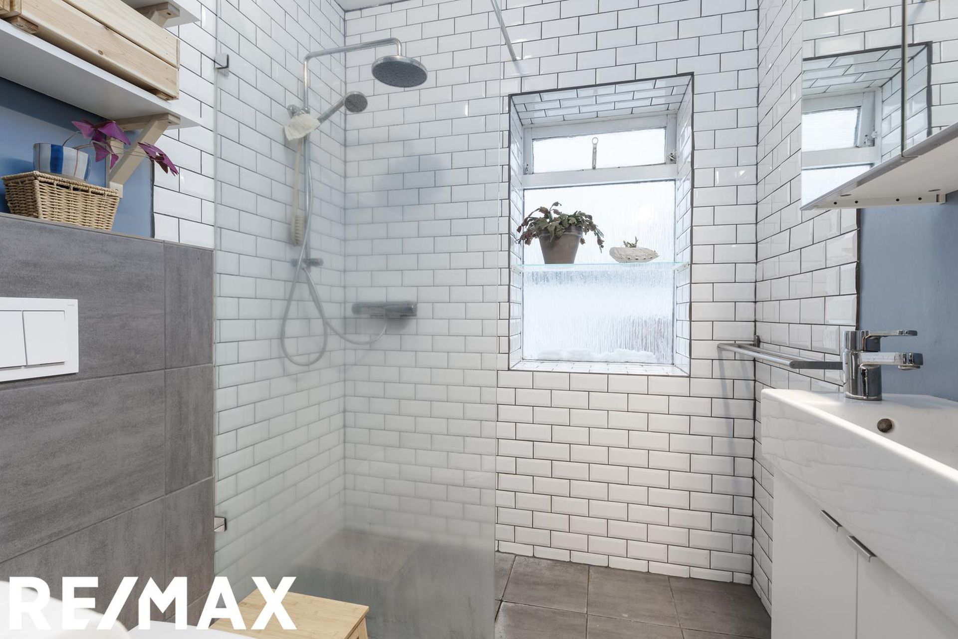 Laugarnesvegur 44, 105 Reykjavík