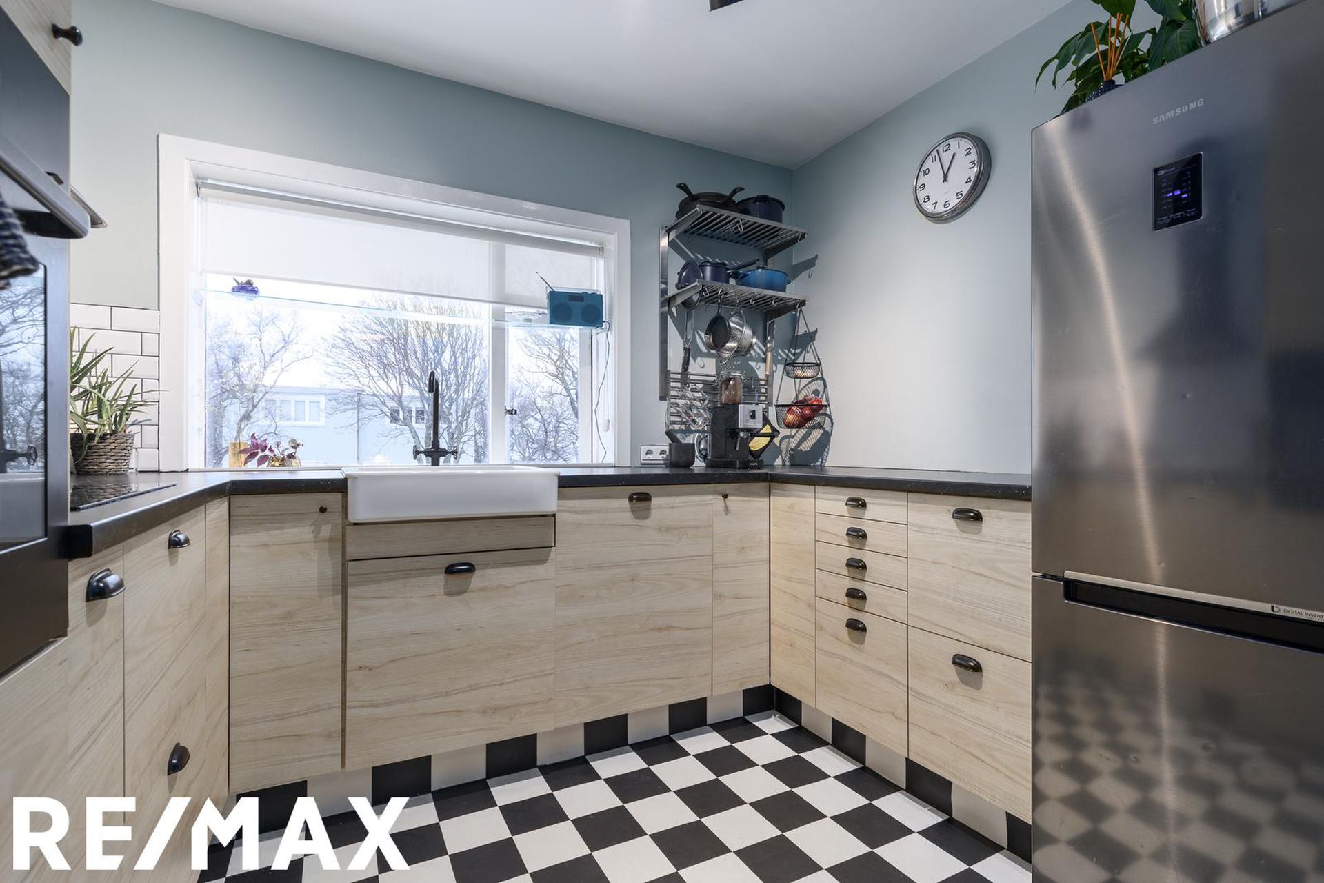 Laugarnesvegur 44, 105 Reykjavík