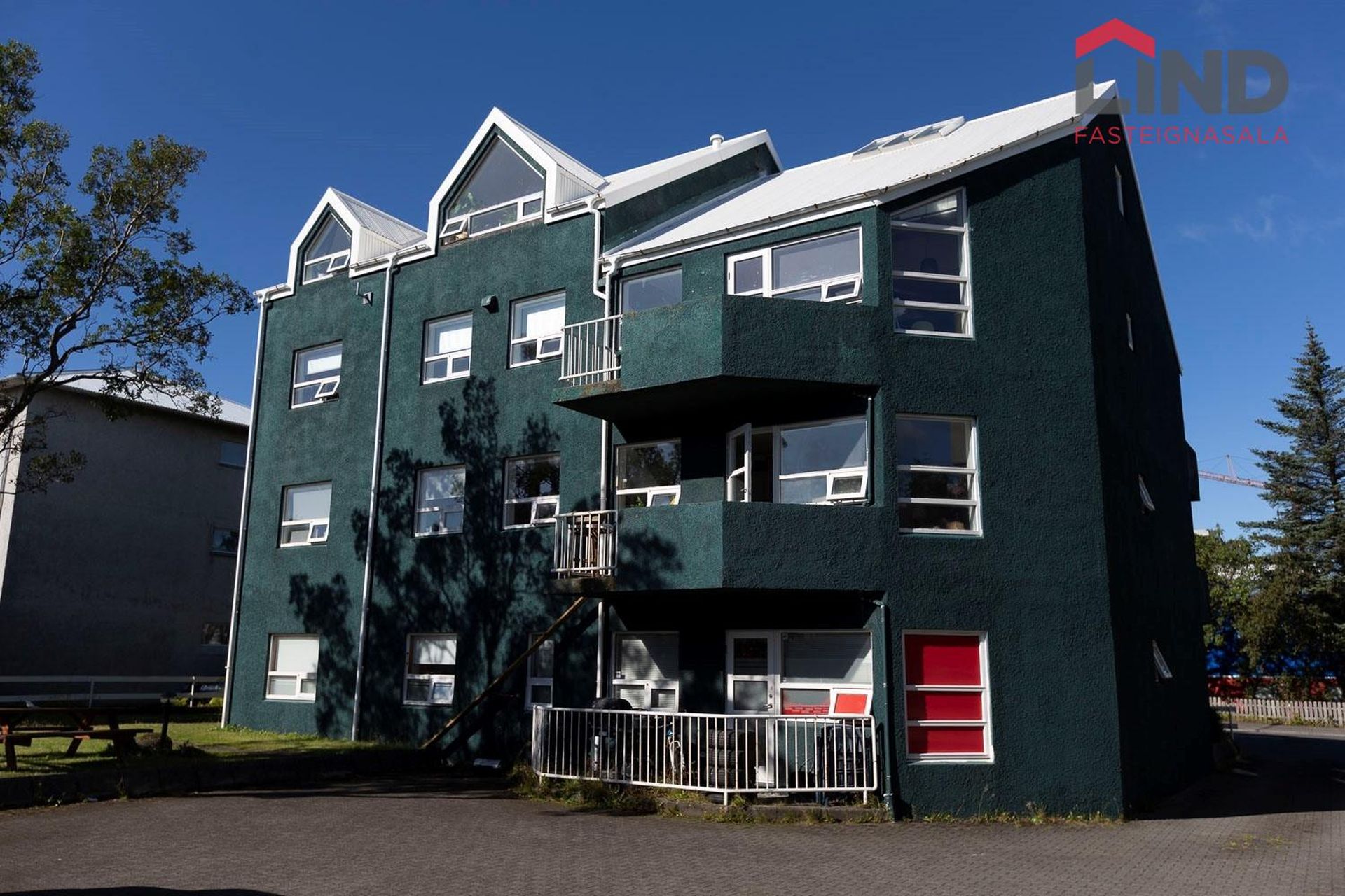 Laugarnesvegur 62, 105 Reykjavík