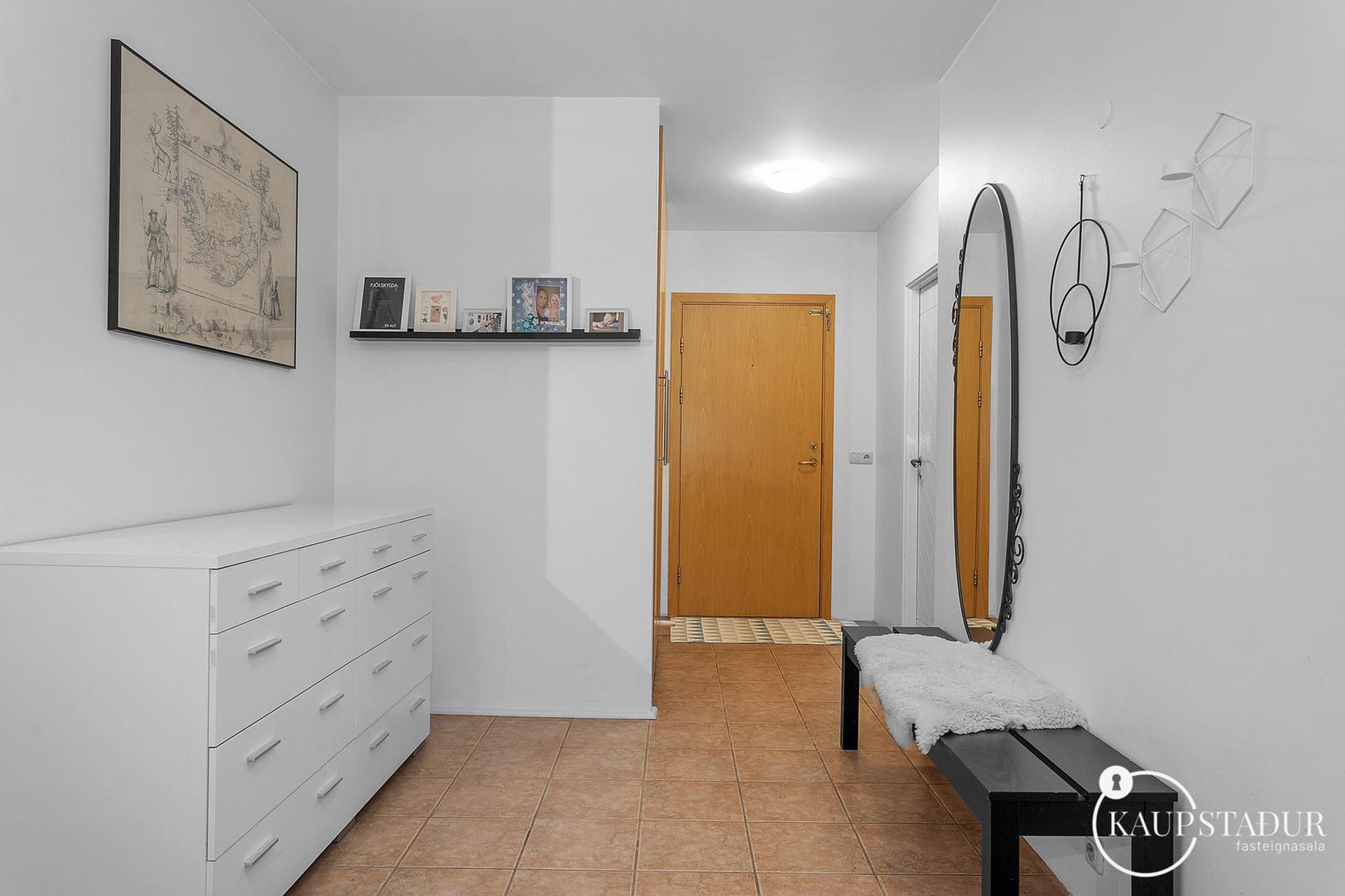 Jöklafold 37, 112 Reykjavík
