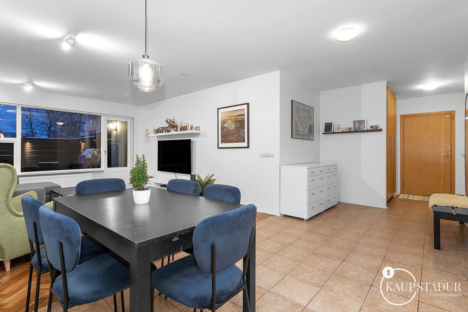 Jöklafold 37, 112 Reykjavík