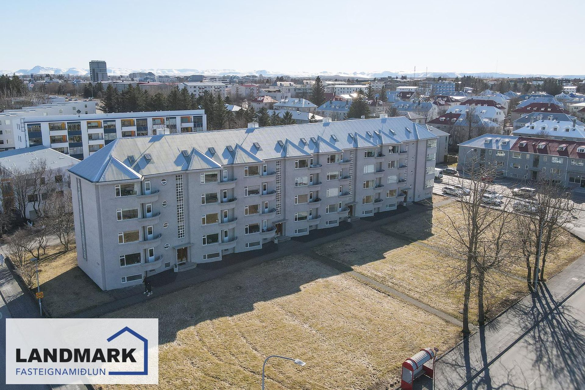 Langahlíð 23, 105 Reykjavík