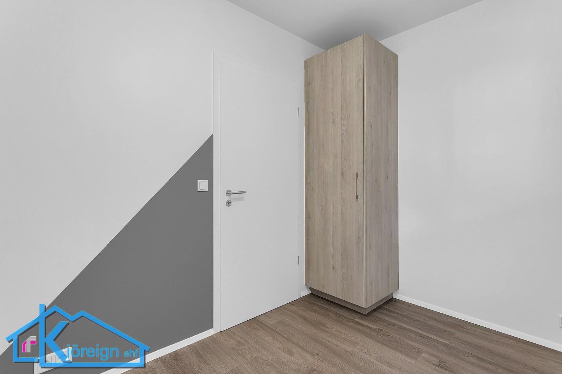 Smyrilshlíð 2, 102 Reykjavík