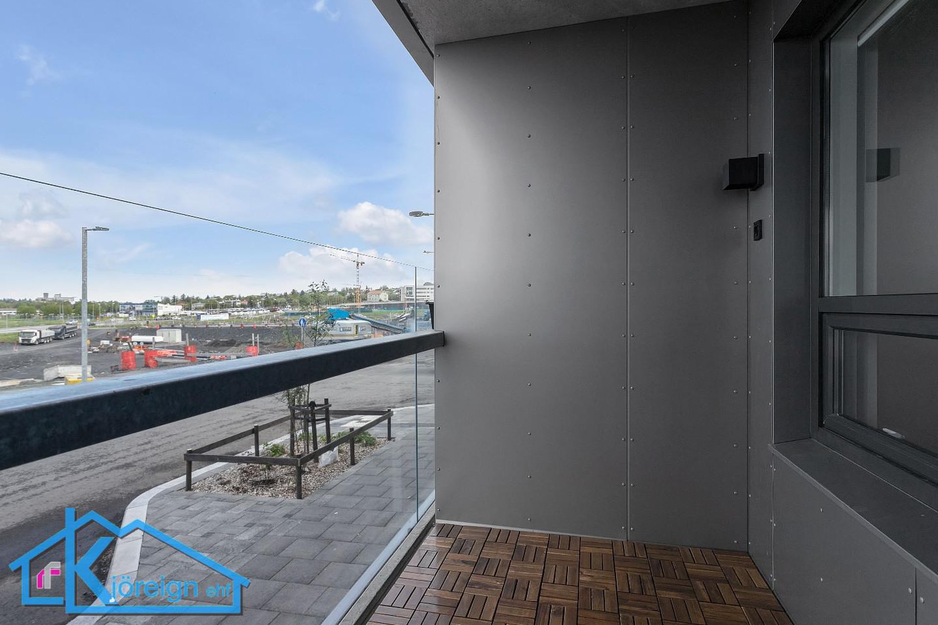 Smyrilshlíð 2, 102 Reykjavík