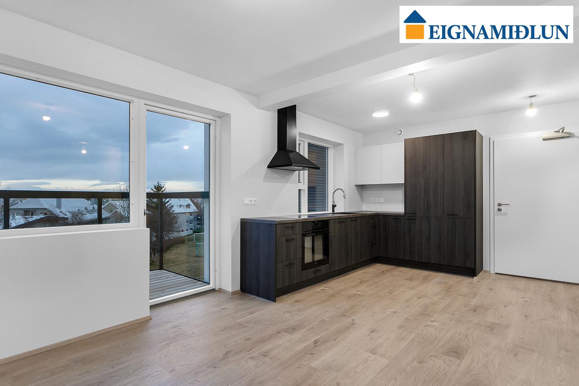Dunhagi 18, 107 Reykjavík
