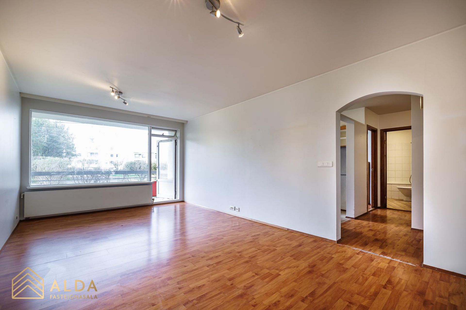 Hrafnhólar 4, 111 Reykjavík