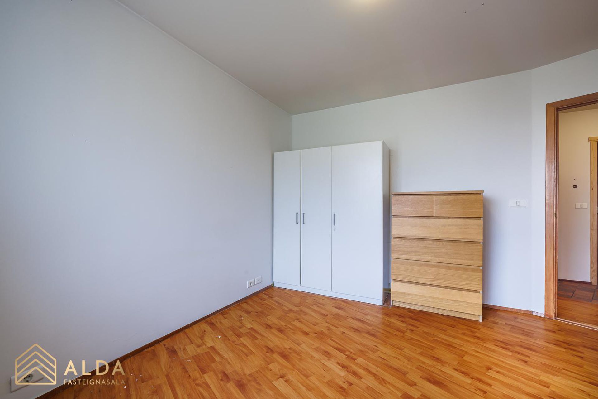 Hrafnhólar 4, 111 Reykjavík