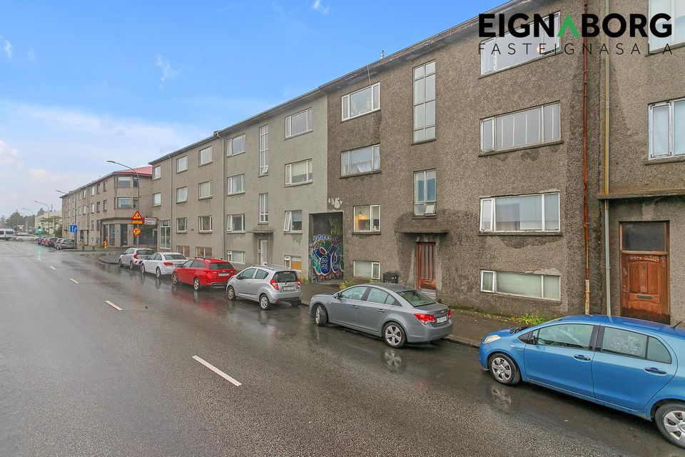 Snorrabraut 40, 105 Reykjavík