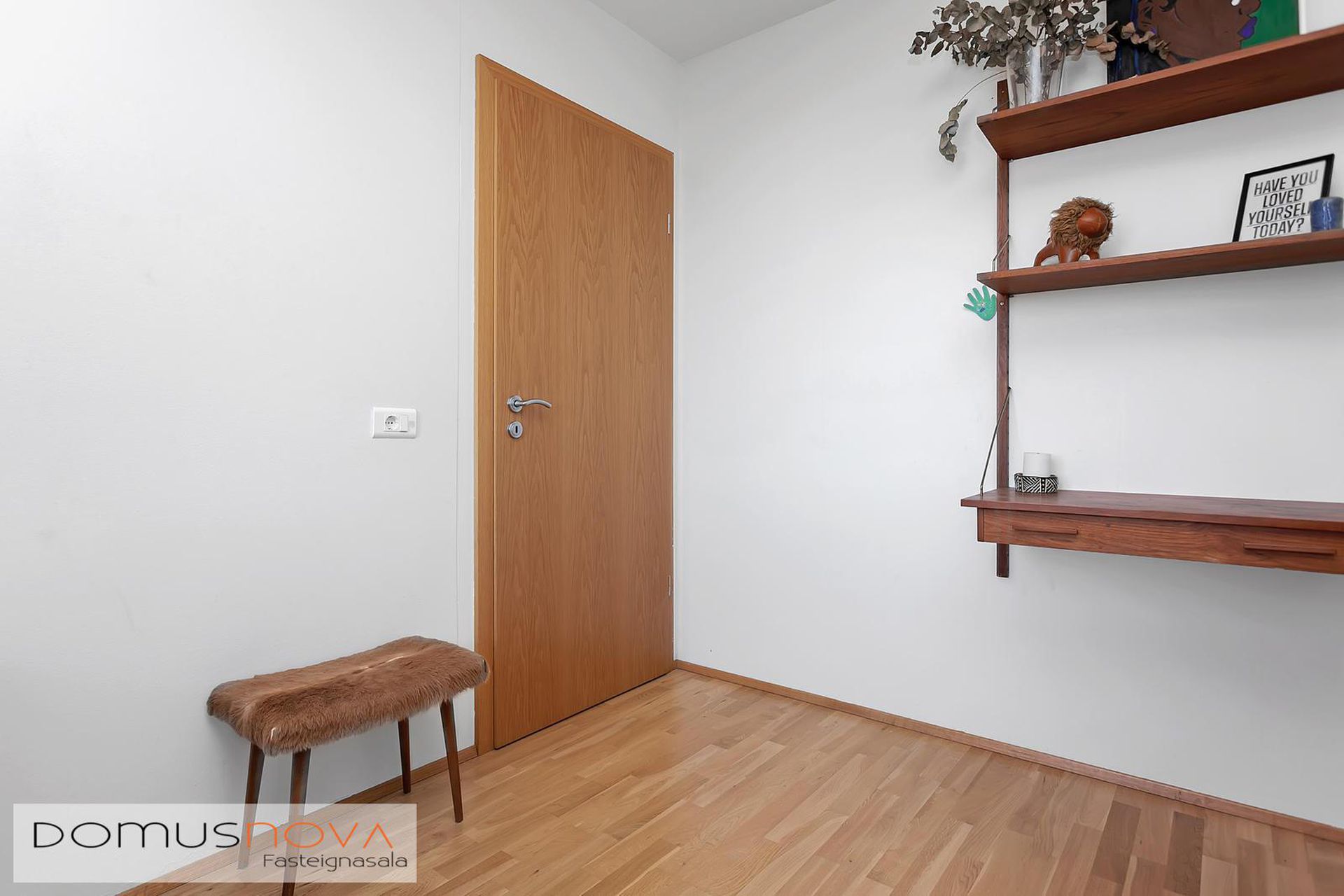 Hjallabraut 35, 220 Hafnarfjörður