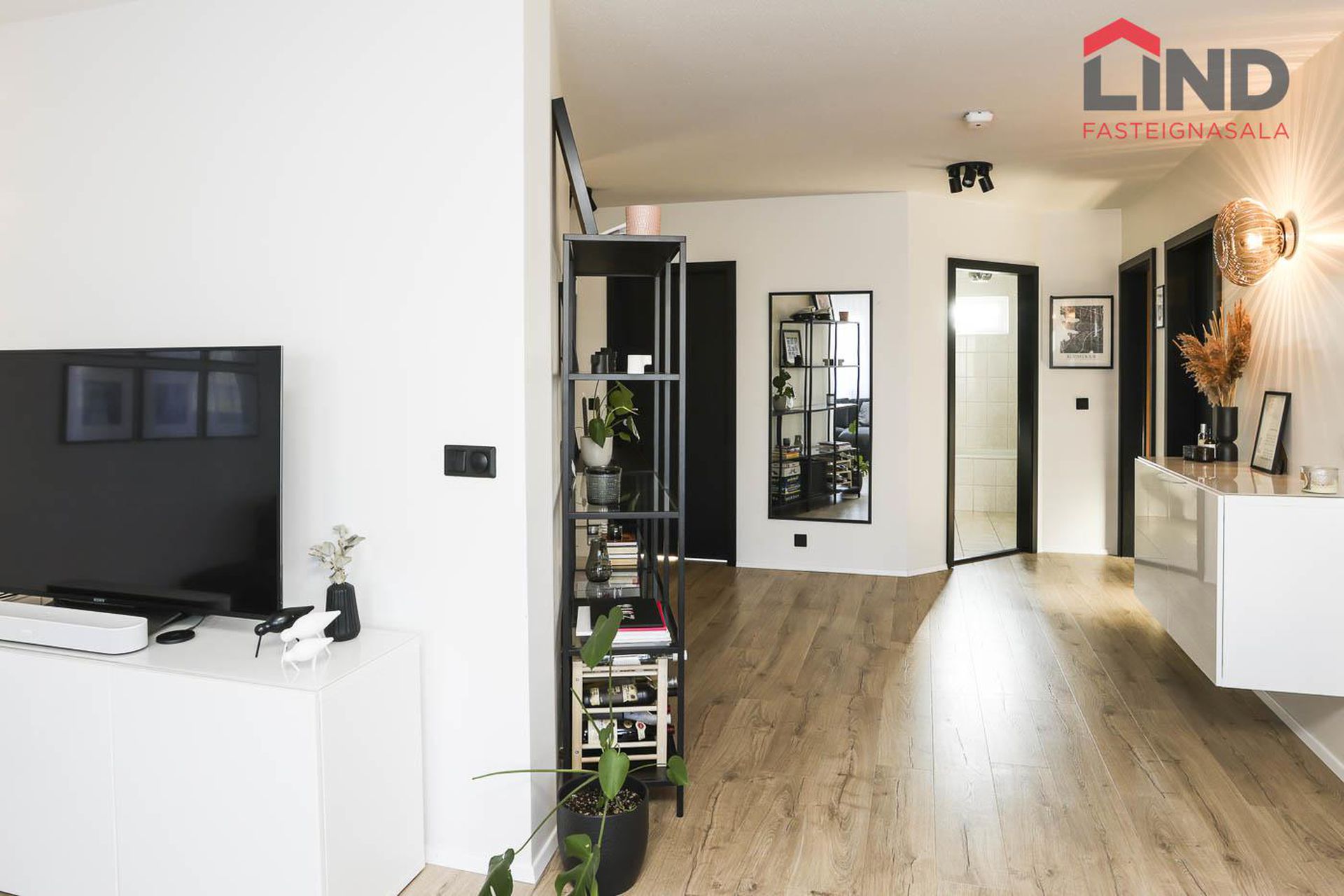 Kristnibraut 97, 113 Reykjavík