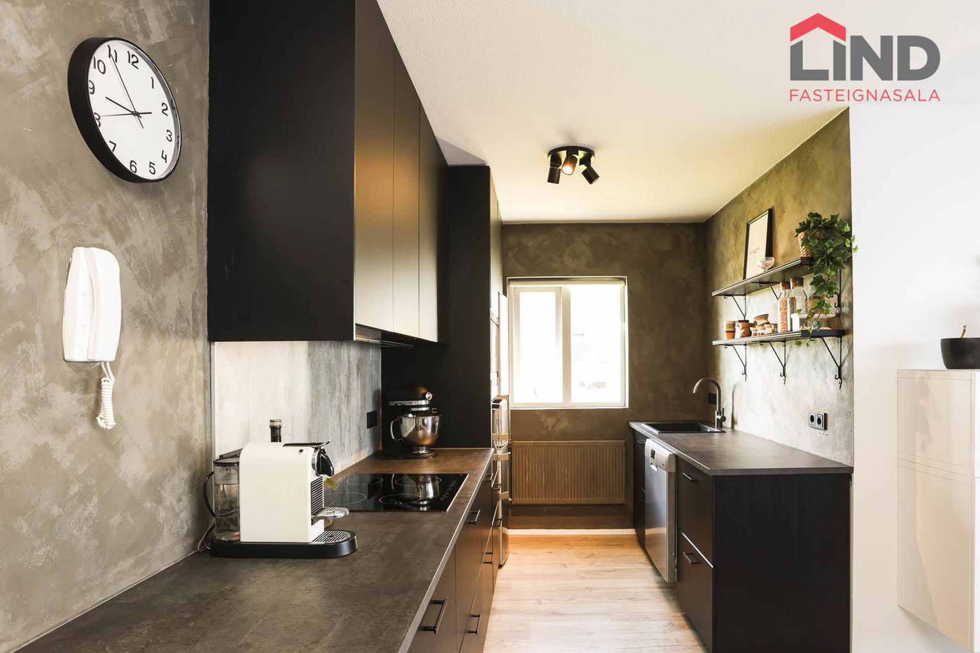 Kristnibraut 97, 113 Reykjavík