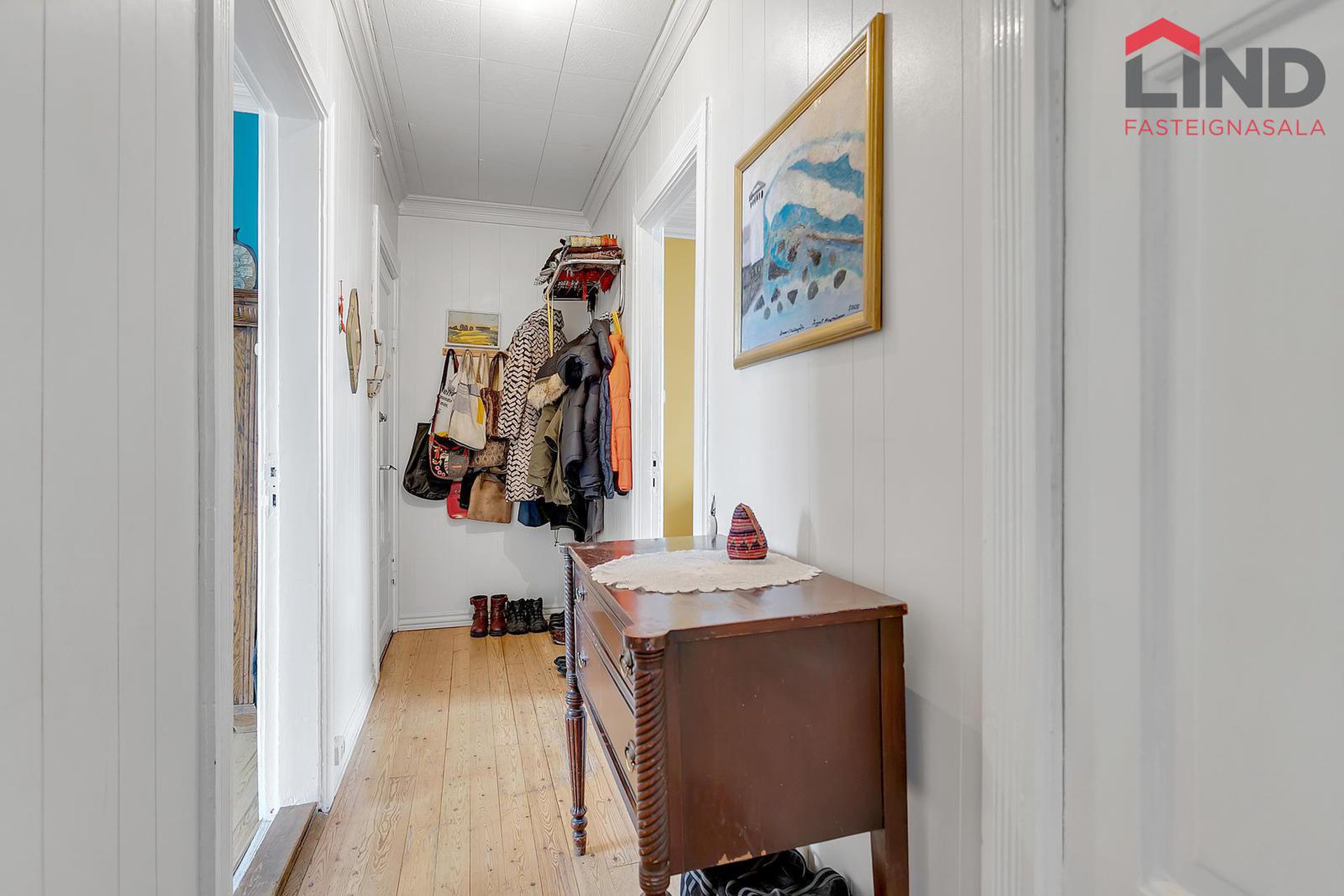 Laugavegur 49 - 0302, 101 Reykjavík