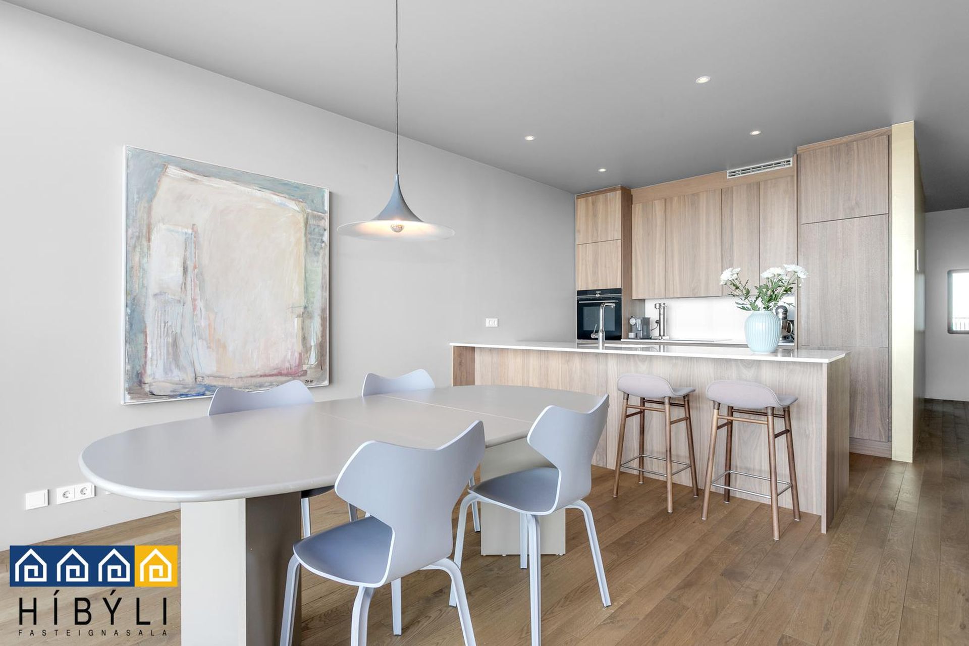 Hallgerðargata 9, 105 Reykjavík