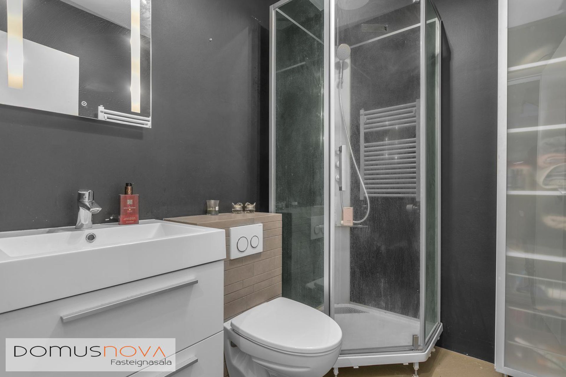 Smyrlahraun 43, 220 Hafnarfjörður