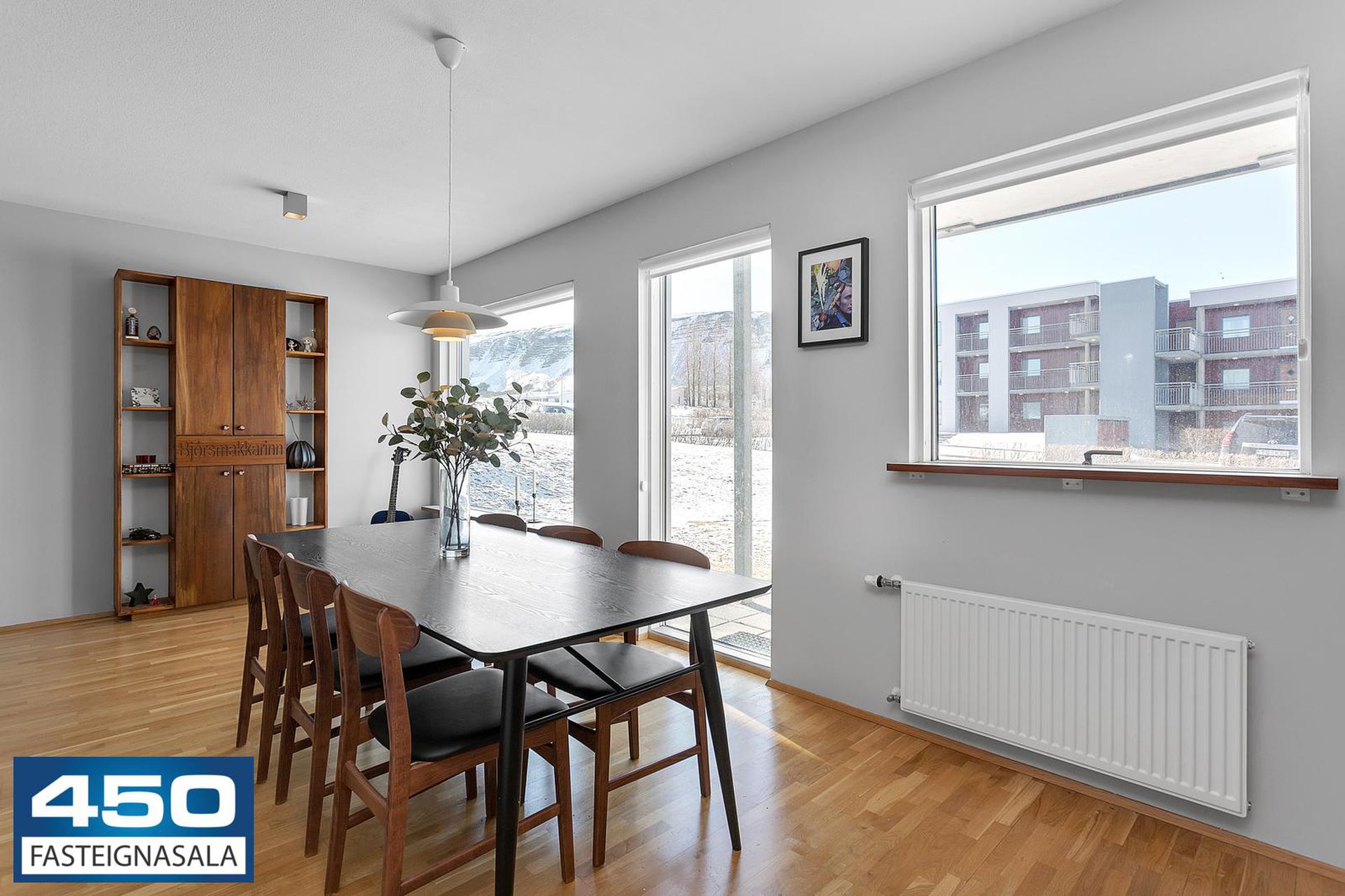 Klapparhlíð 30, 270 Mosfellsbær