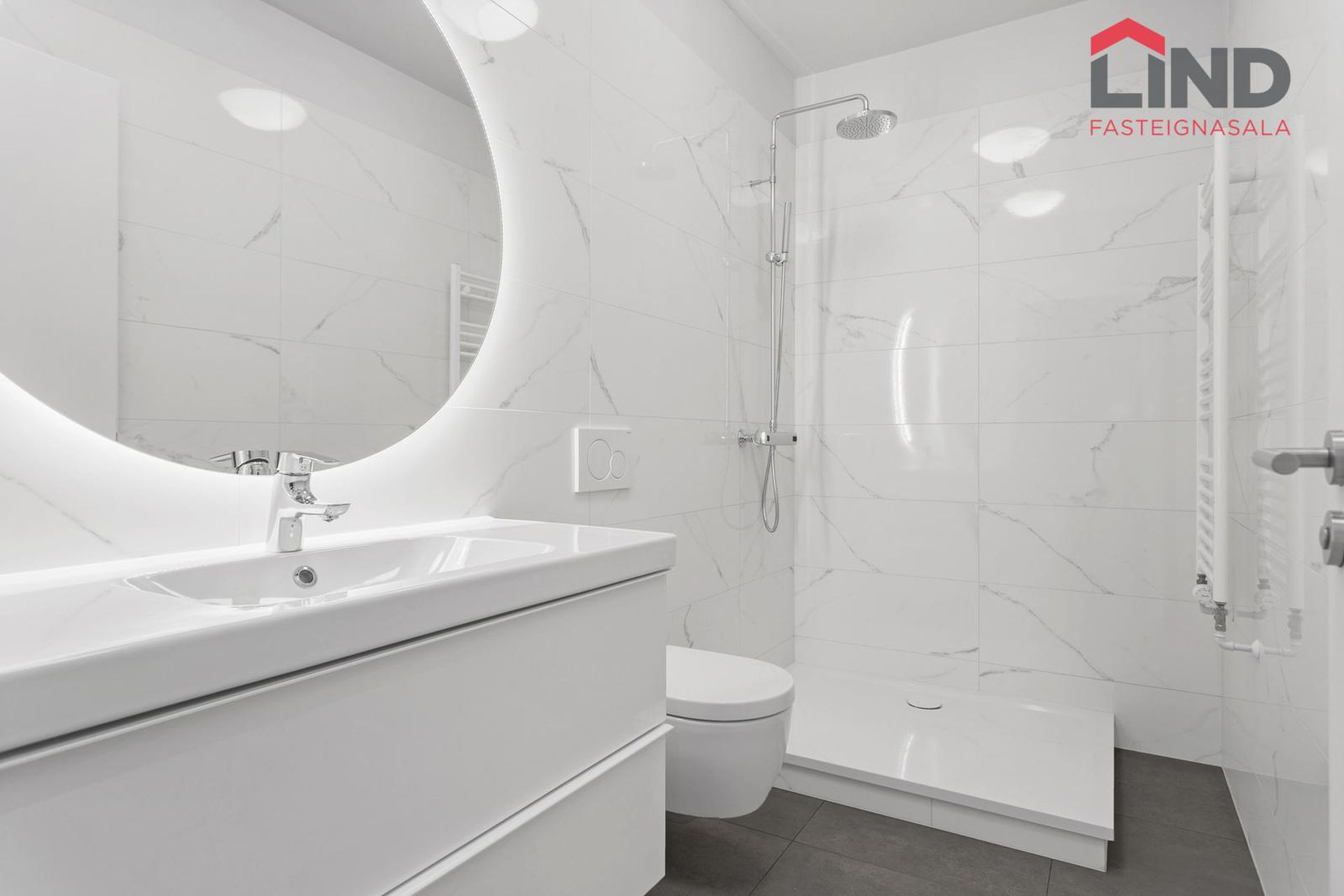 Smyrilshlíð 16, 102 Reykjavík