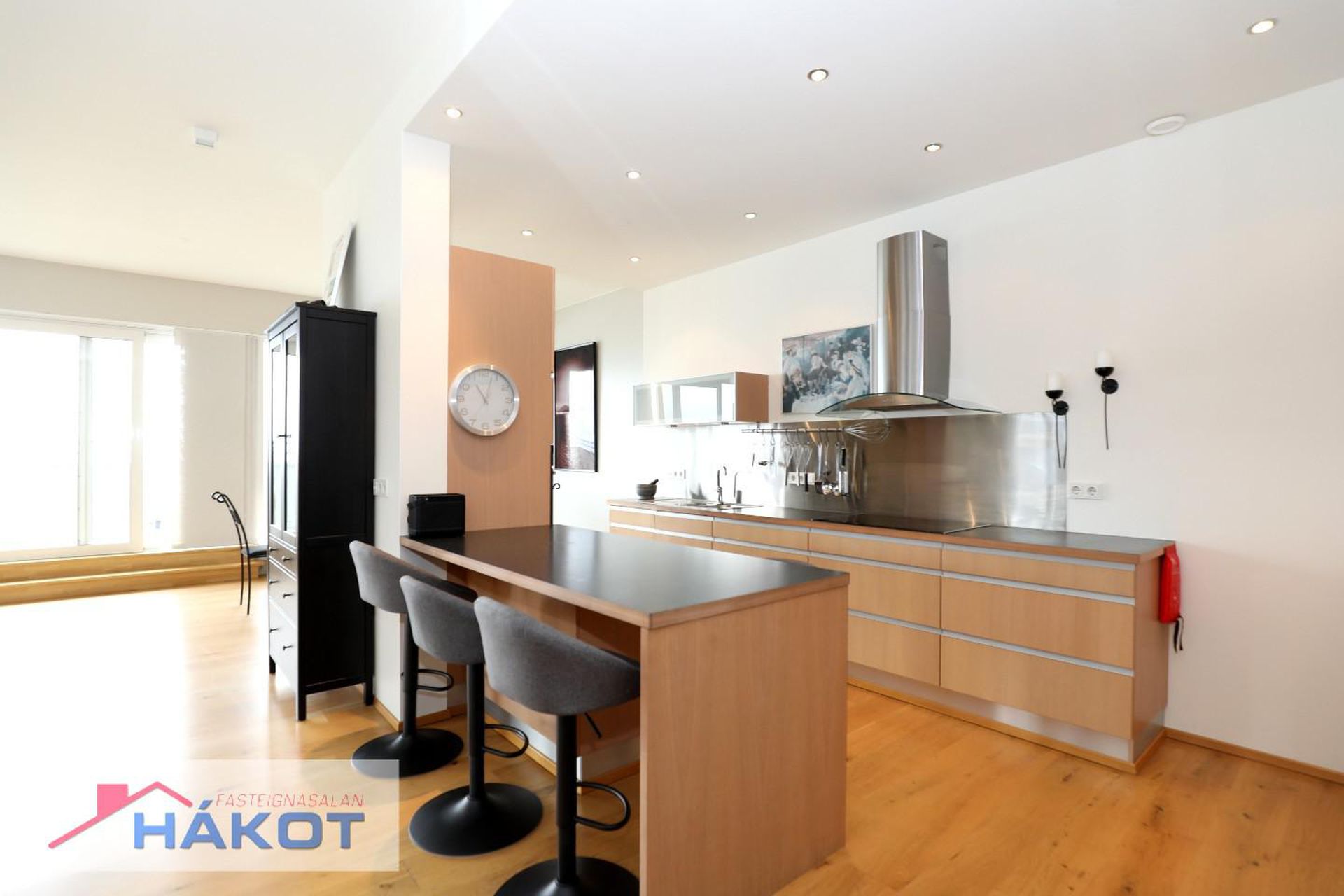 Stillholt 19 - 1001, 300 Akranes