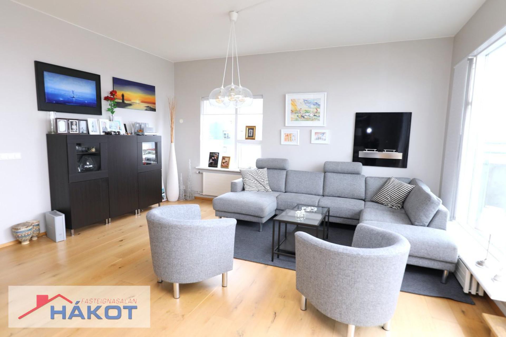 Stillholt 19 - 1001, 300 Akranes