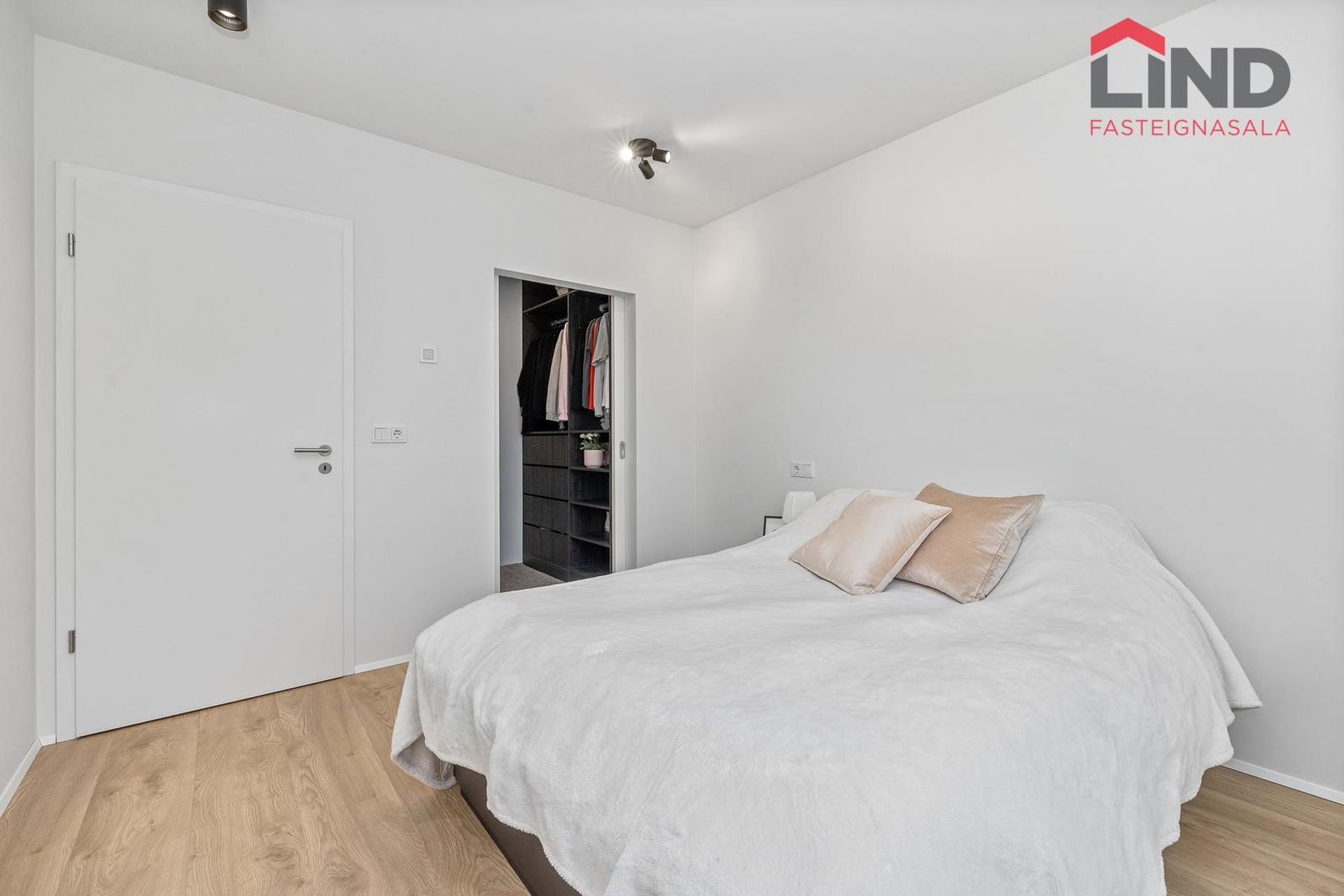 Skógarvegur 6, 103 Reykjavík