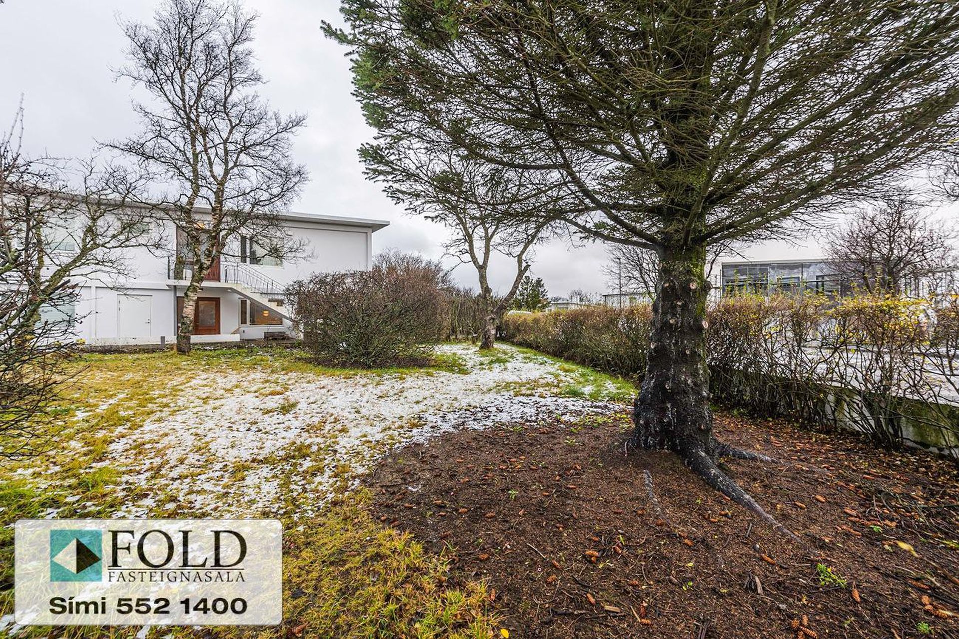 Brekkugerði 30, 108 Reykjavík