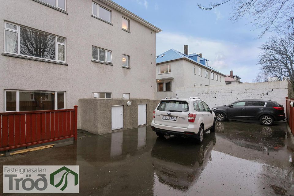 Mávahlíð 11, 105 Reykjavík