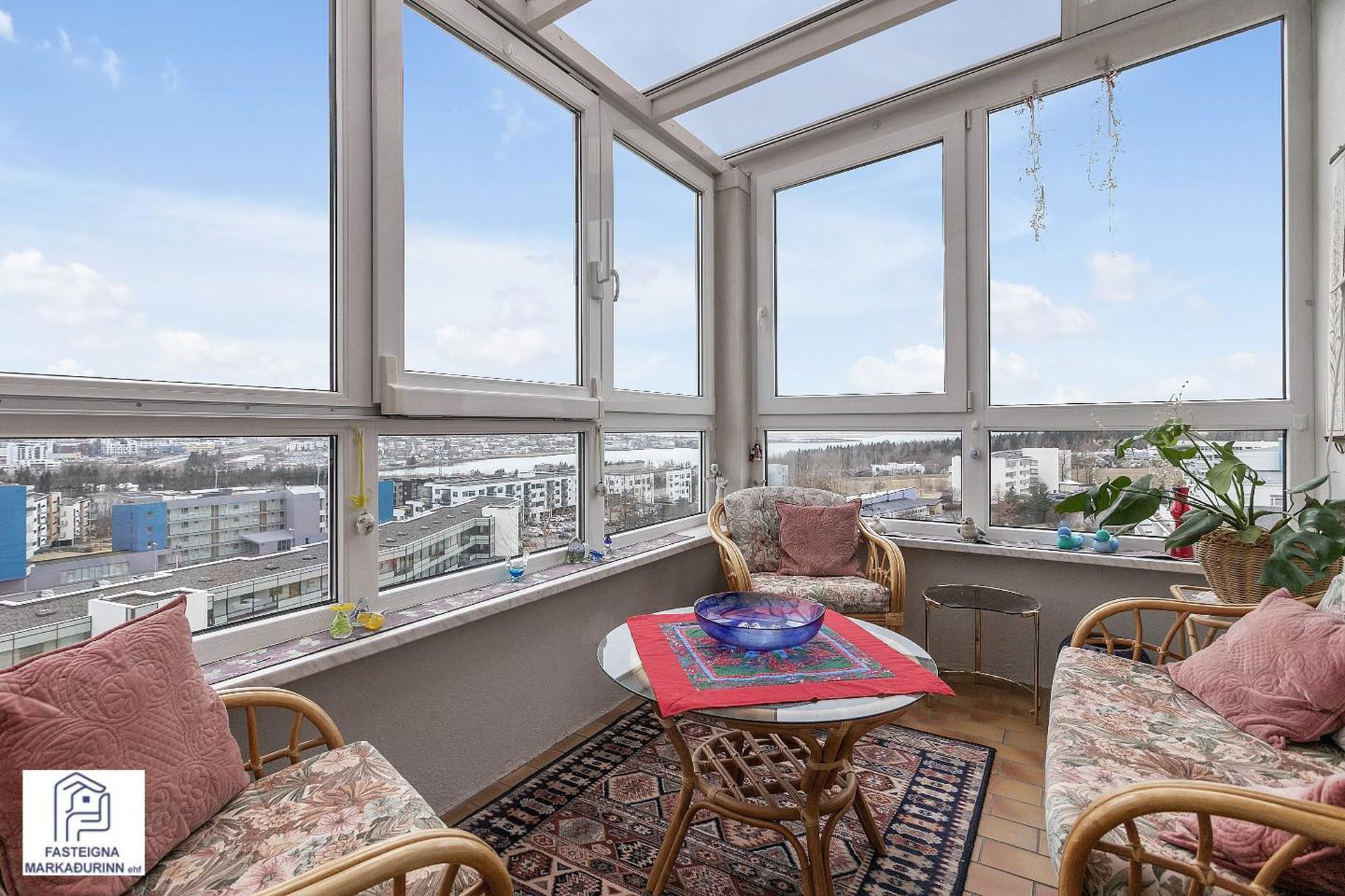 Sléttuvegur 17, 103 Reykjavík